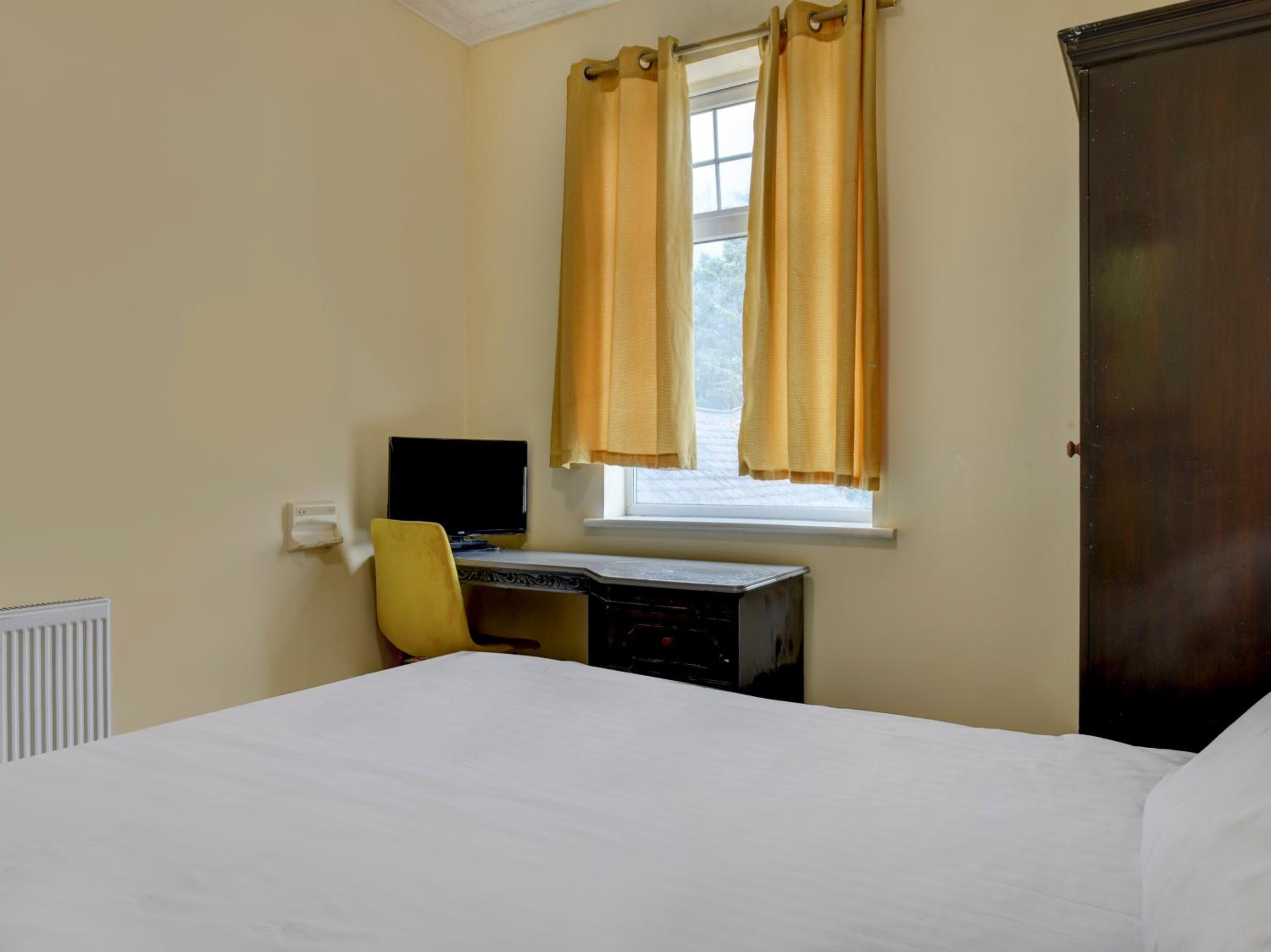 Leicester Vacations - Empire Hotel - Property Image 62