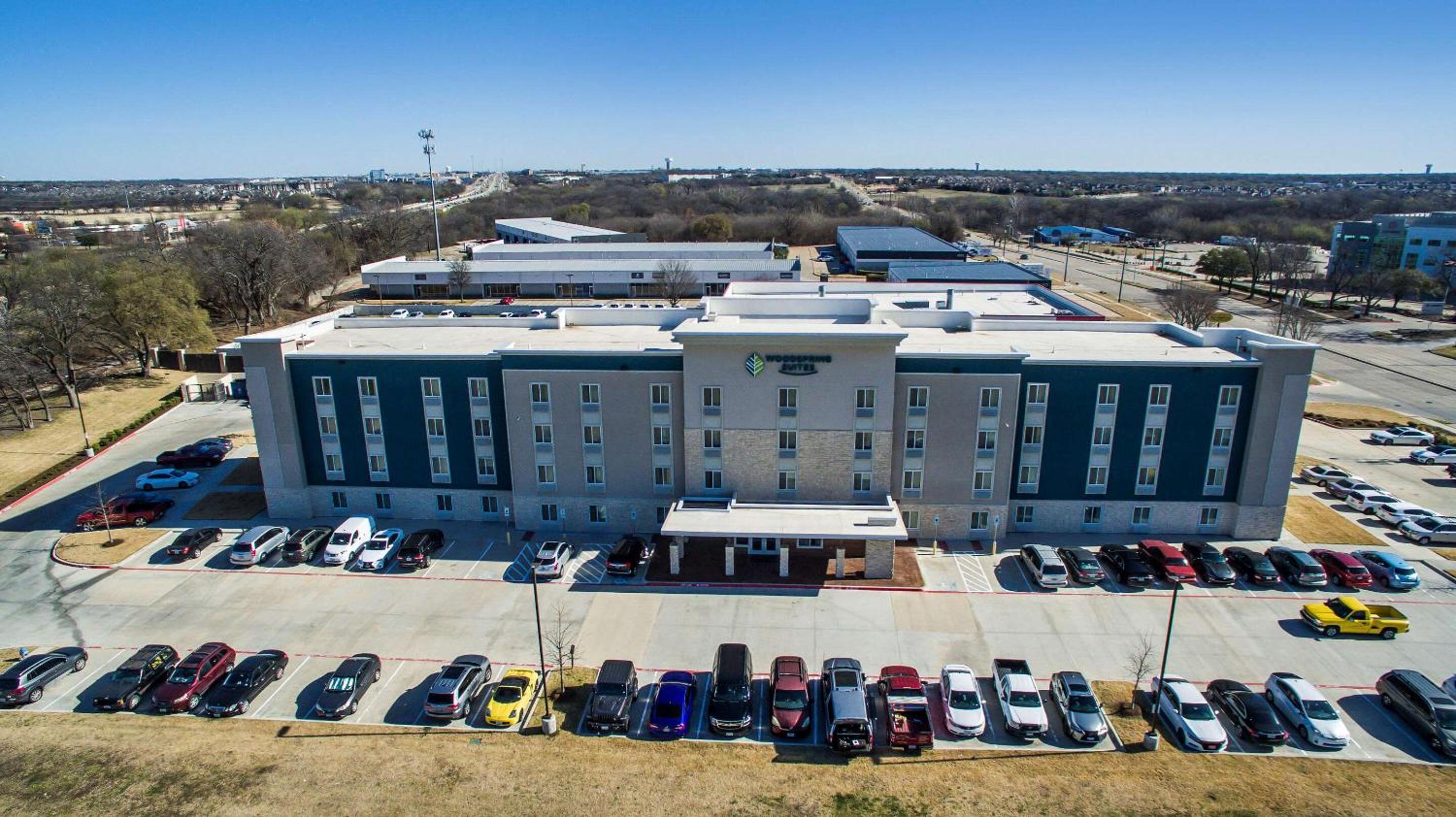 WoodSpring Suites Dallas Plano Central Legacy Drive - Property Image 3
