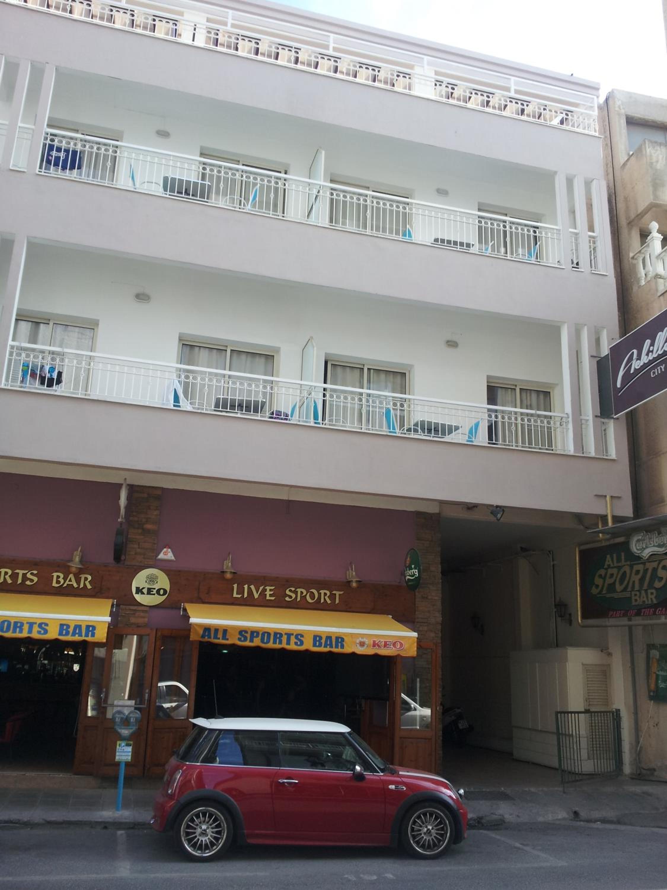 Stephanie City Apartments