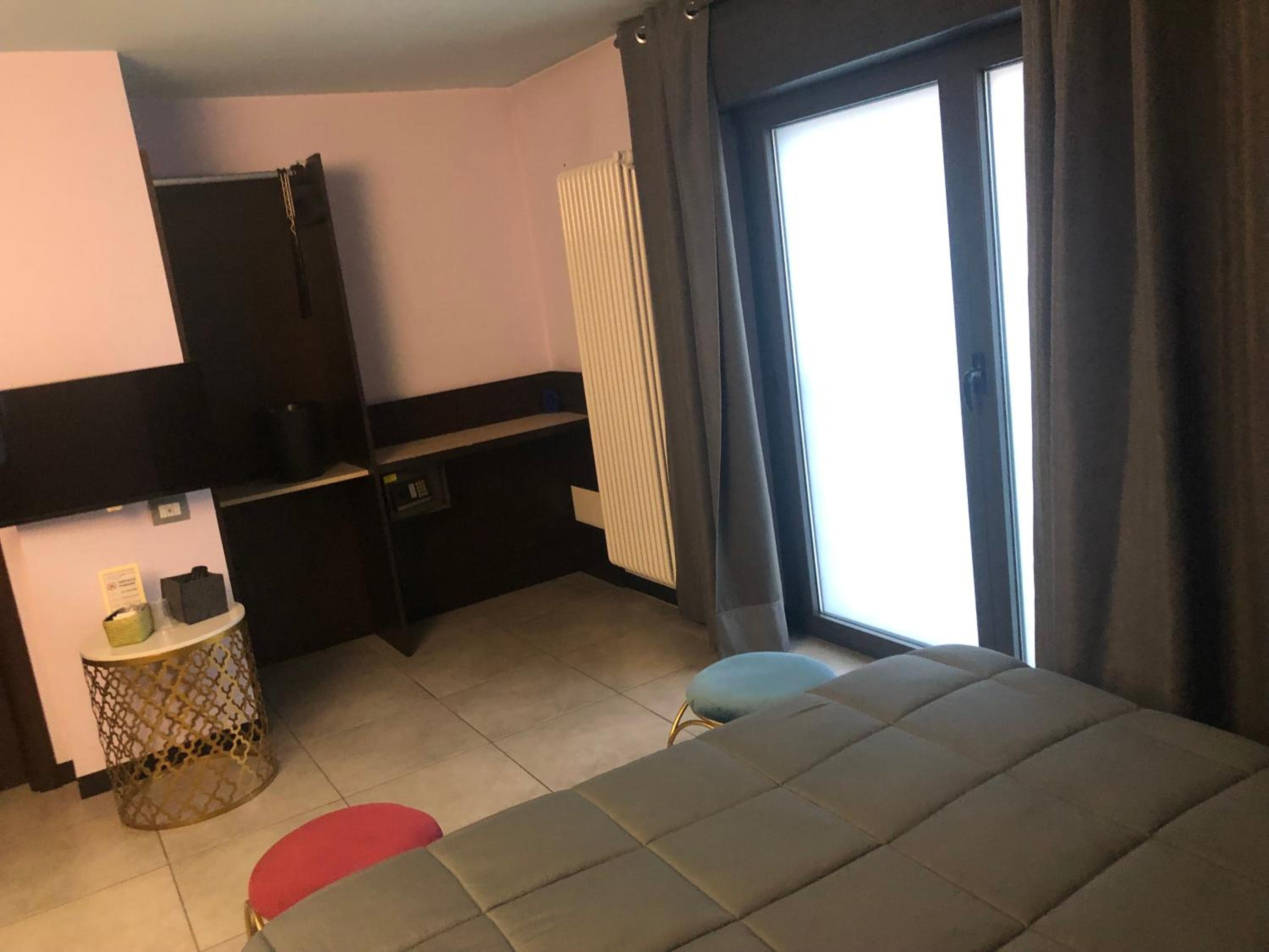 Villa Camilla Milano Easy Rooms Metro 4