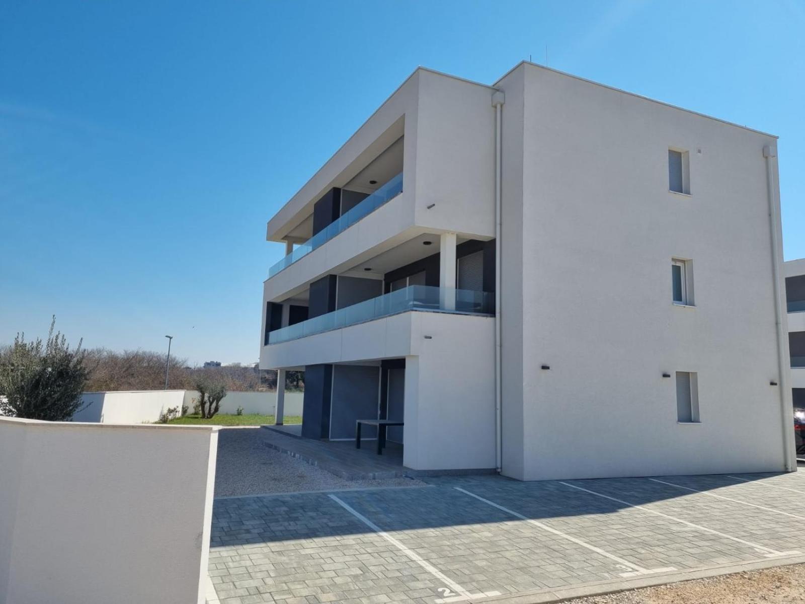 Apartment Maris Nin view 3