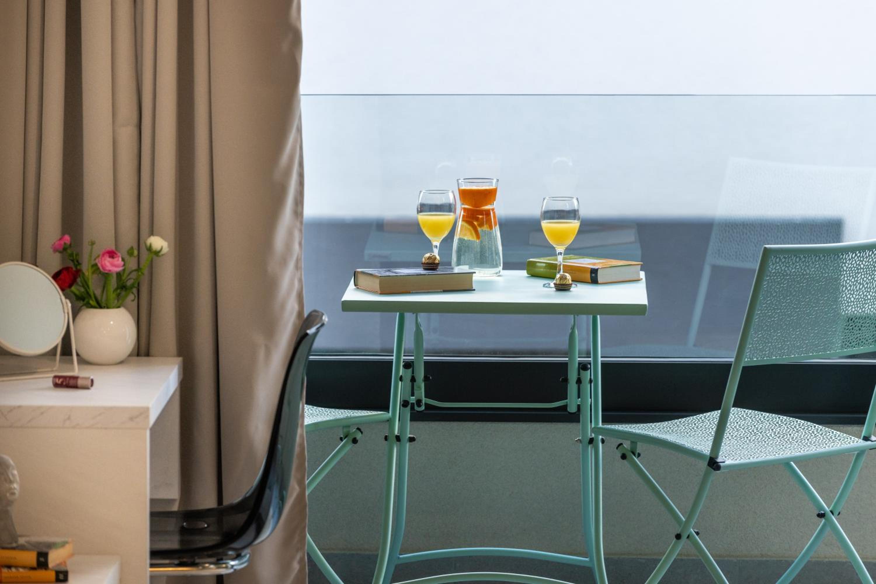 balance & terrace