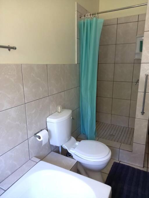 34 Steyn Street, Barrydale view 2