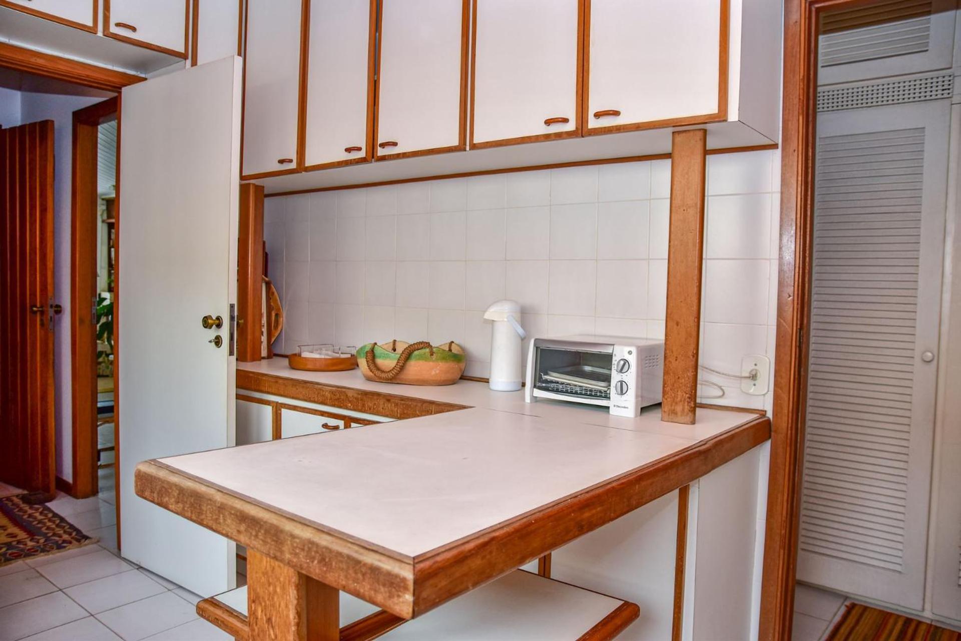 Casa beira mar na Praia da Enseada no Guaruja SP