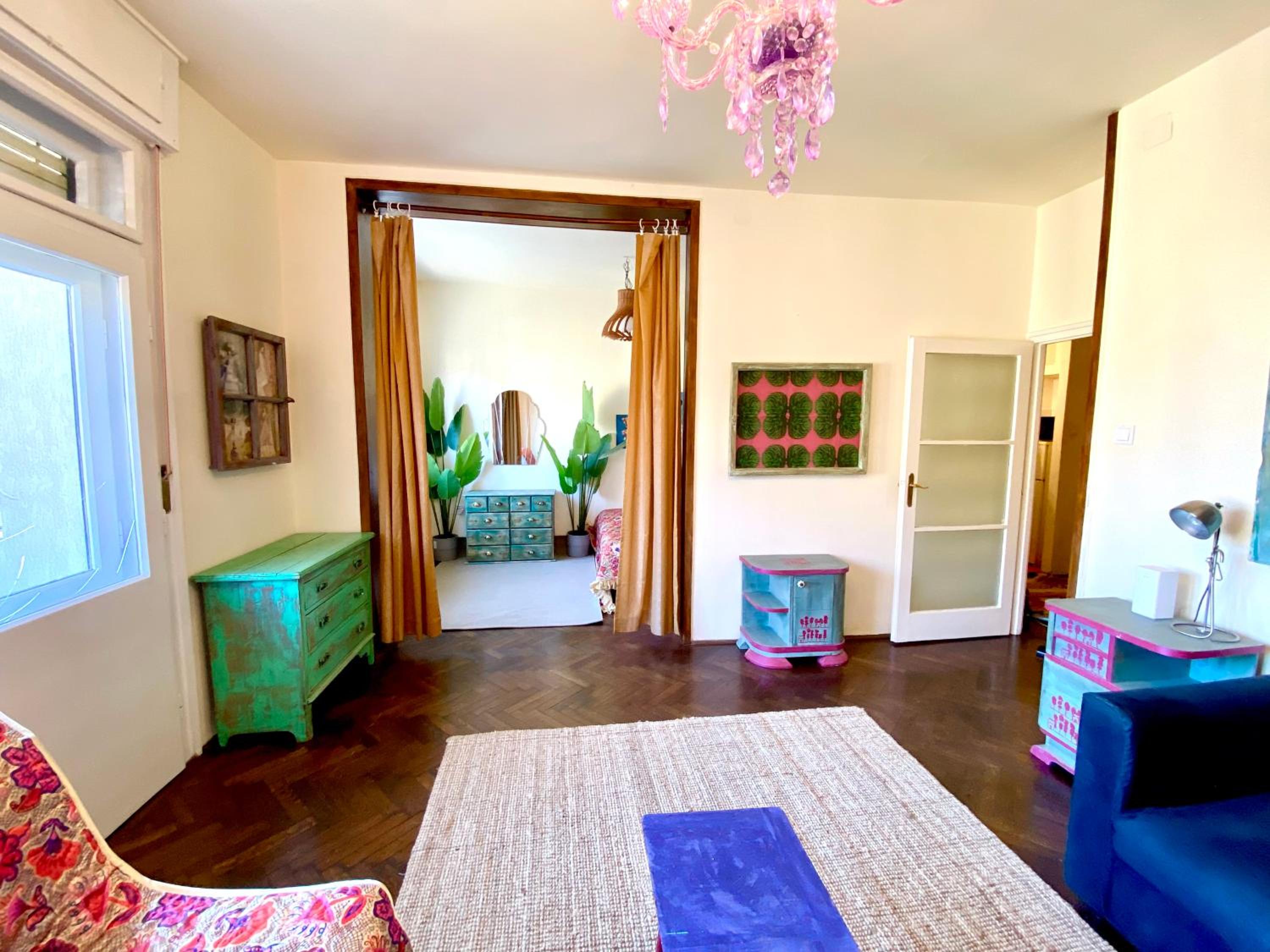 Lovely cosy Art flat át city center view 2