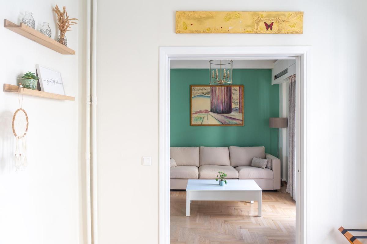 Tiffany's Luxury 2BR with Acropolis View