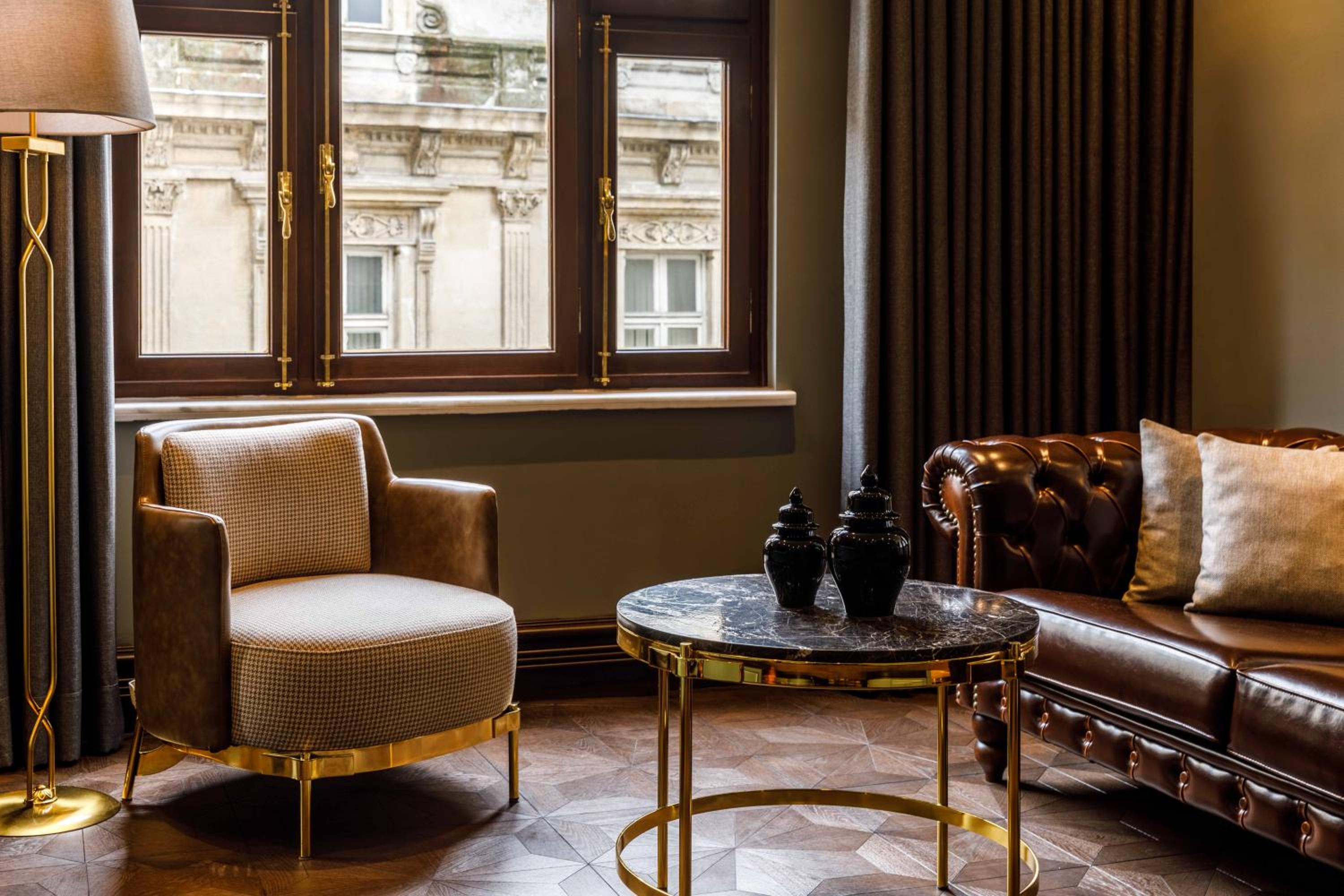 Cronton Design Hotel - Image 35