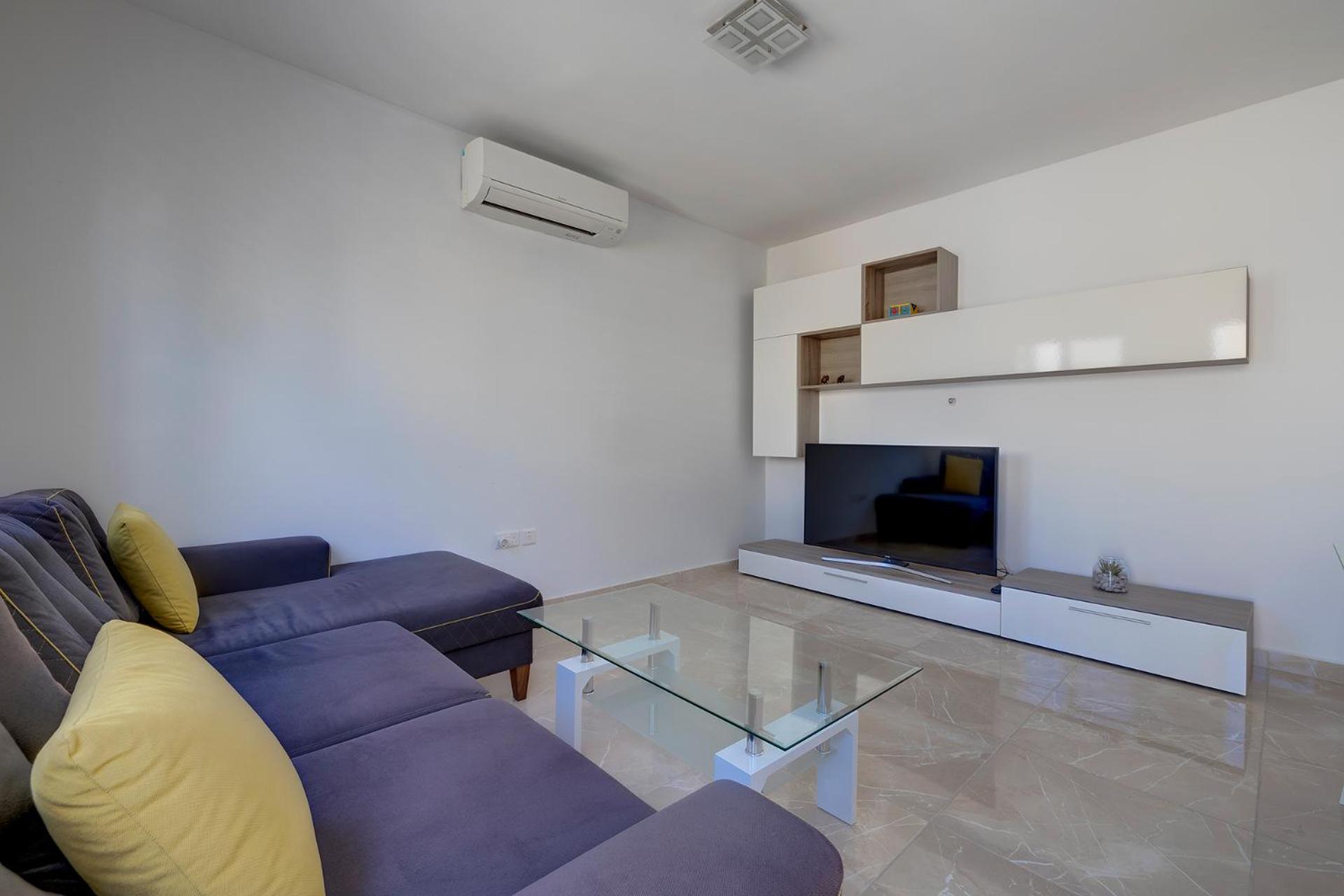 Modern 2BR Apartment in central St Julian's photo 5