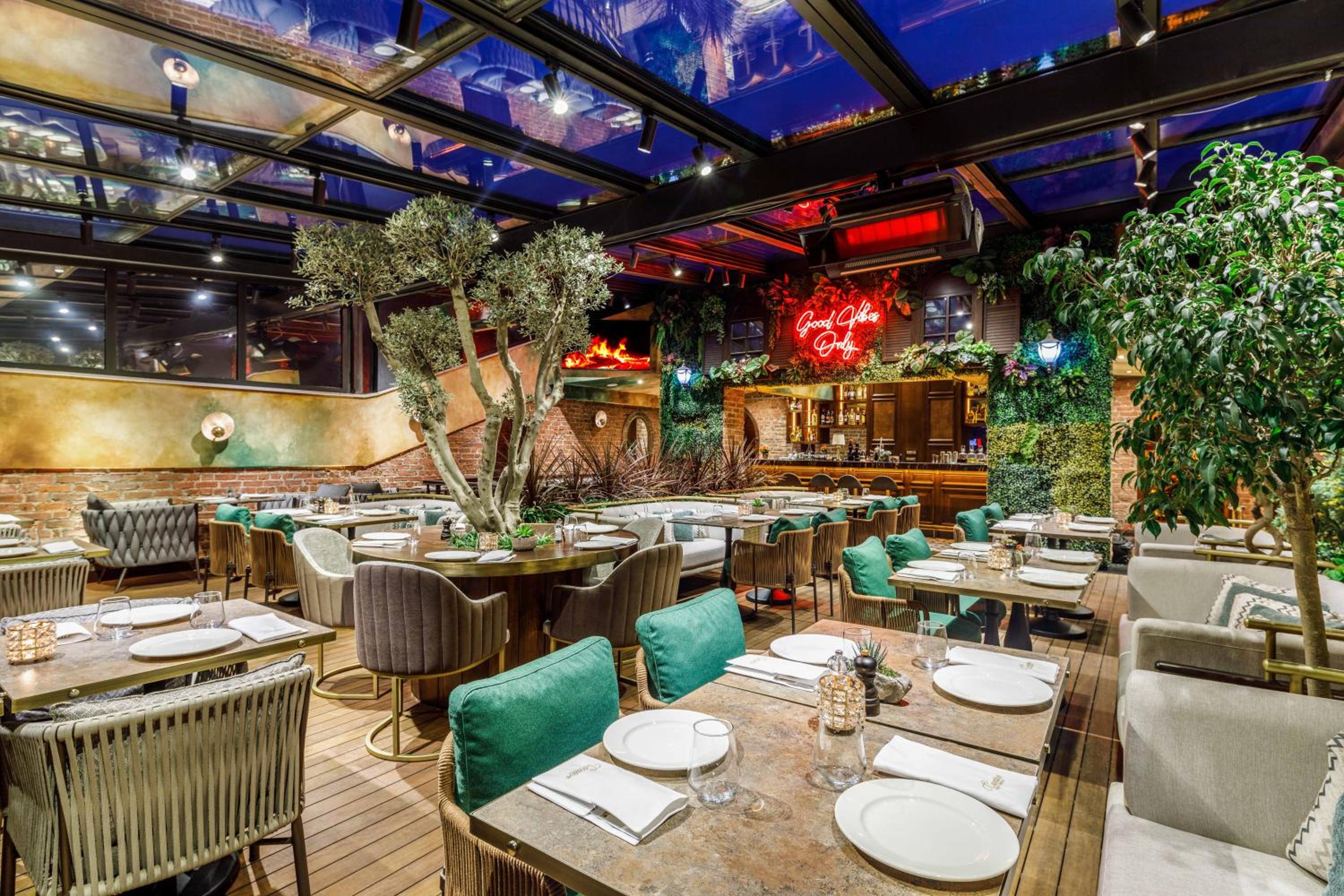 Cronton Design Hotel - Image 83