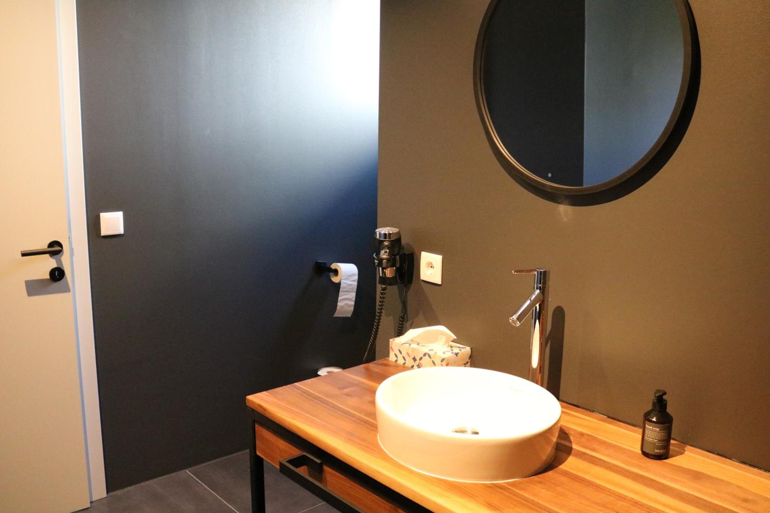 Wave Penthouses