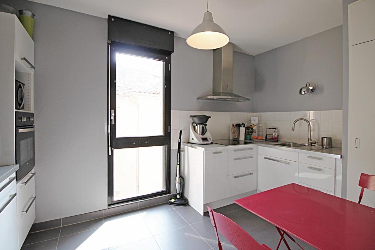 T3 Saint Sernin apartment view 4