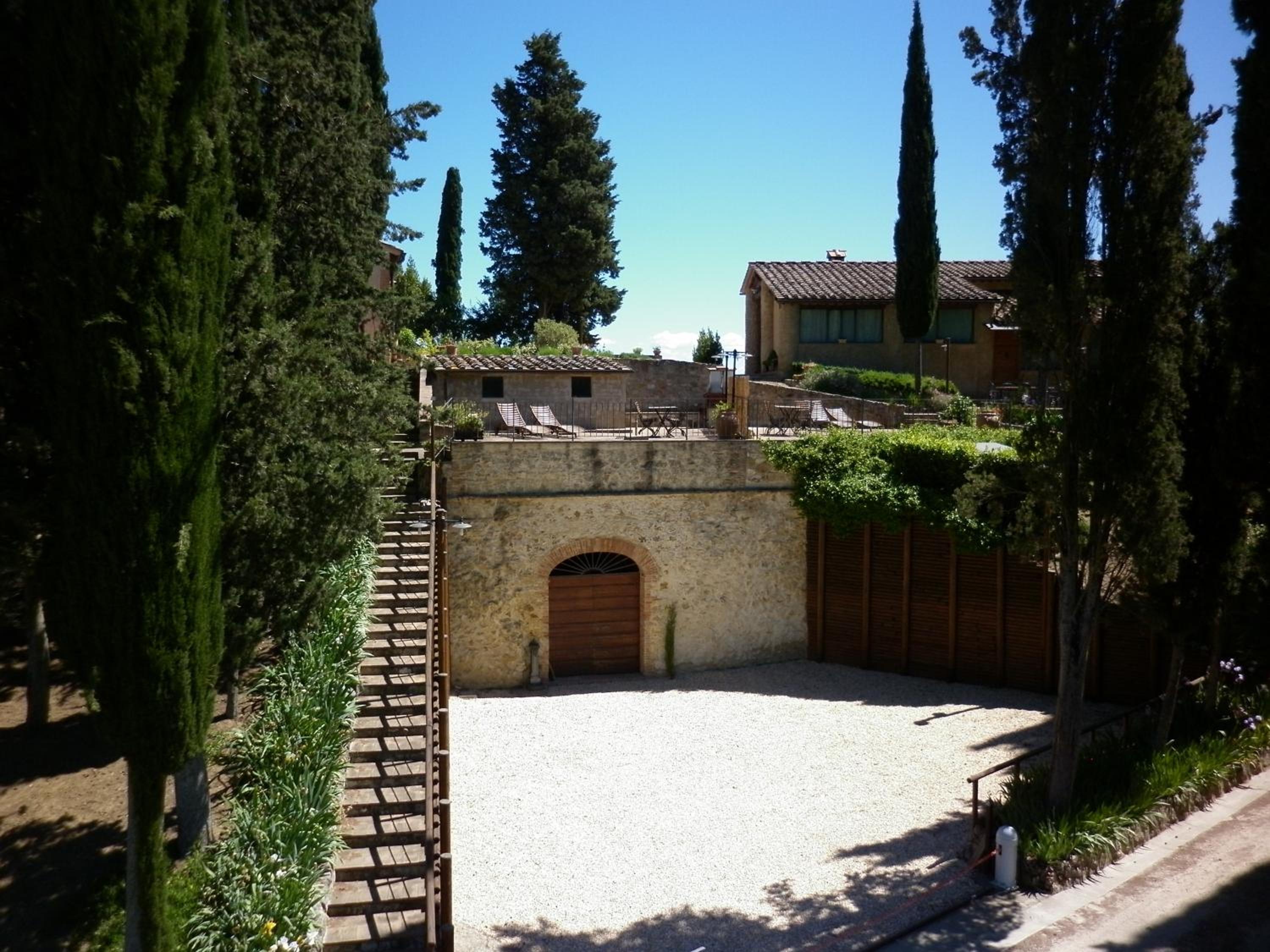 Photo 44