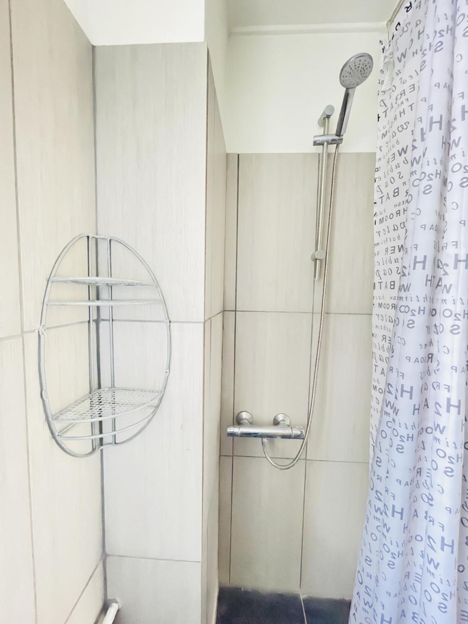 aday - Central Studio Apartment view 4