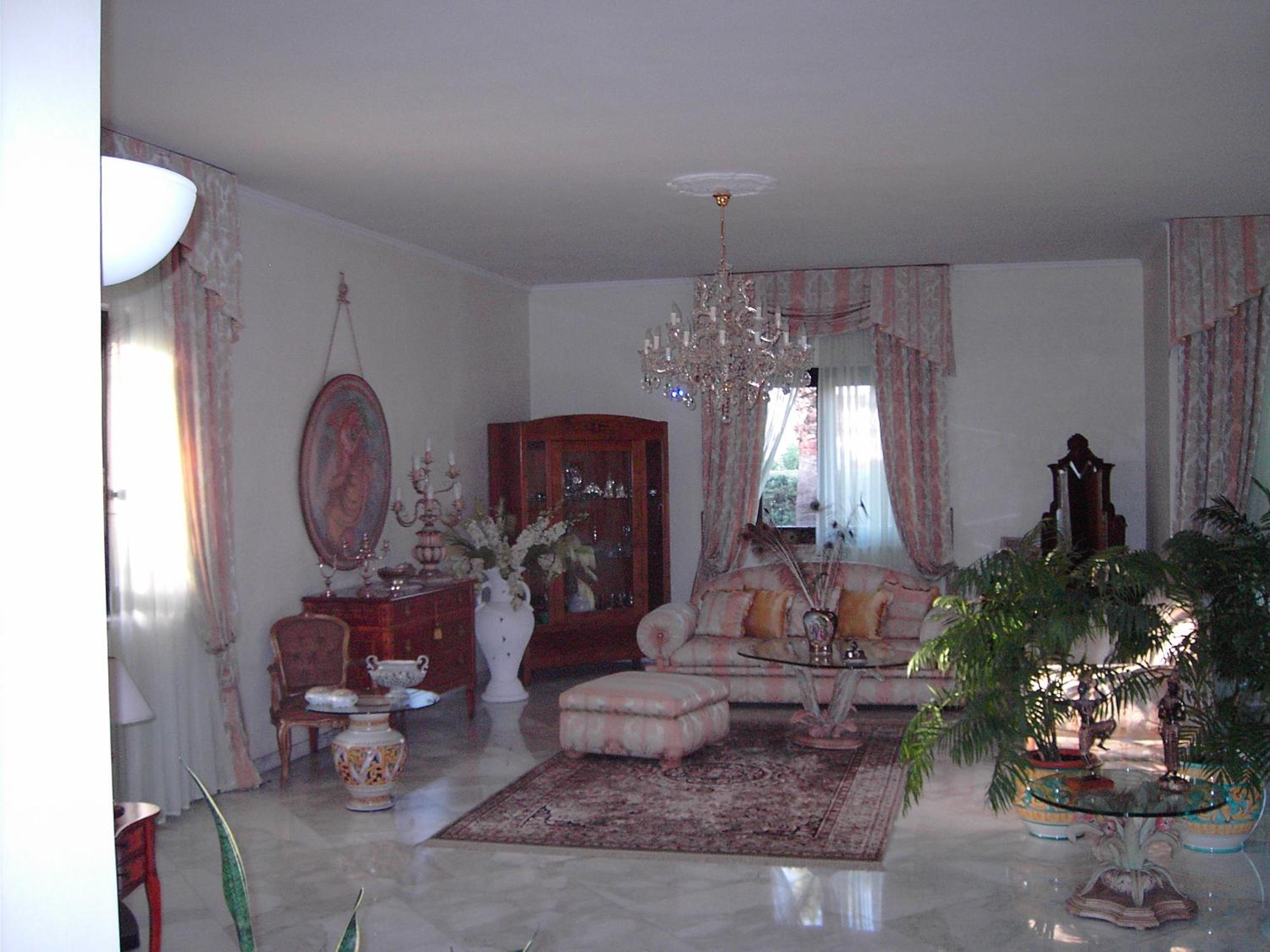 Villa Nicolaus