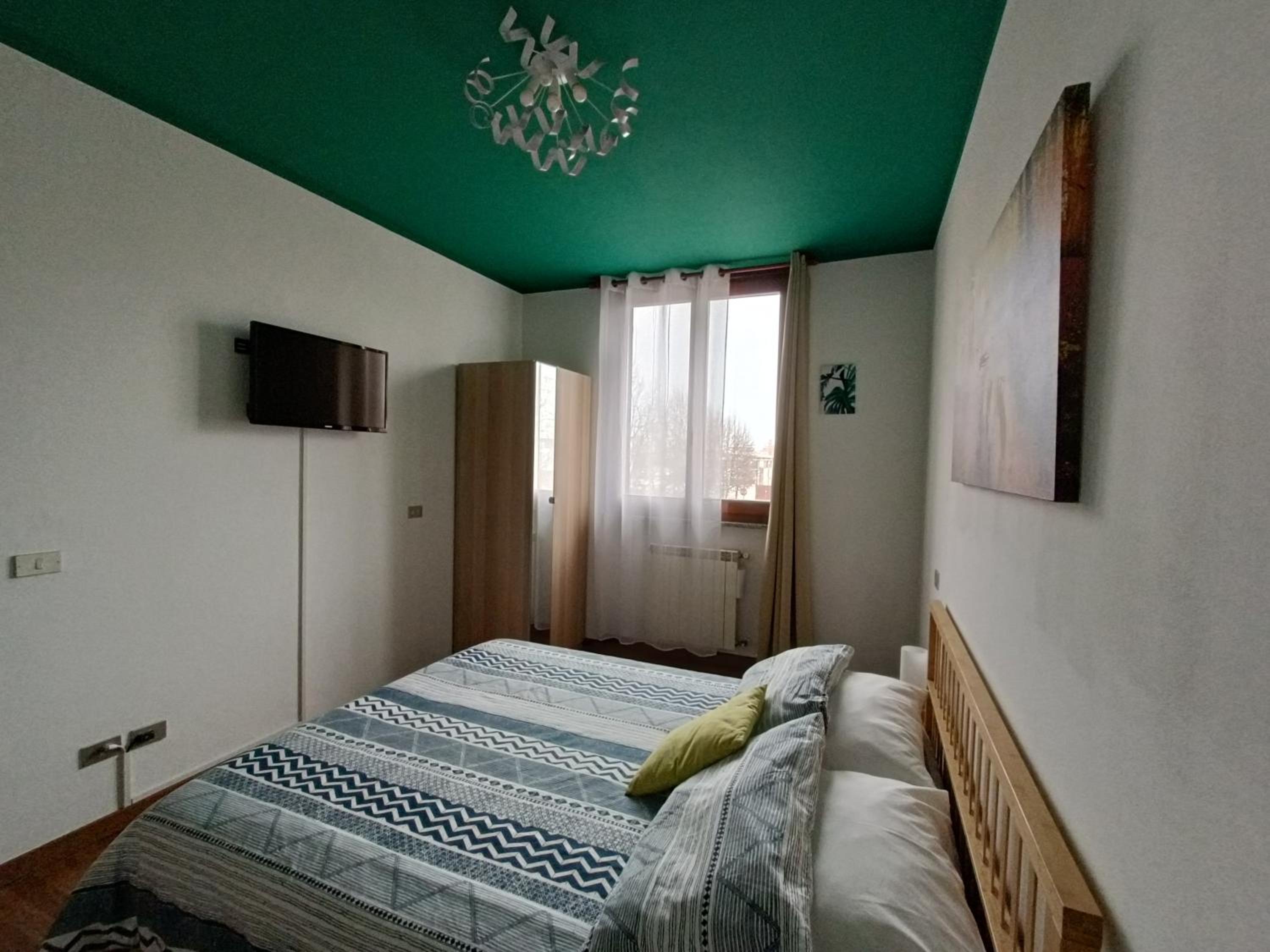 Photo 48