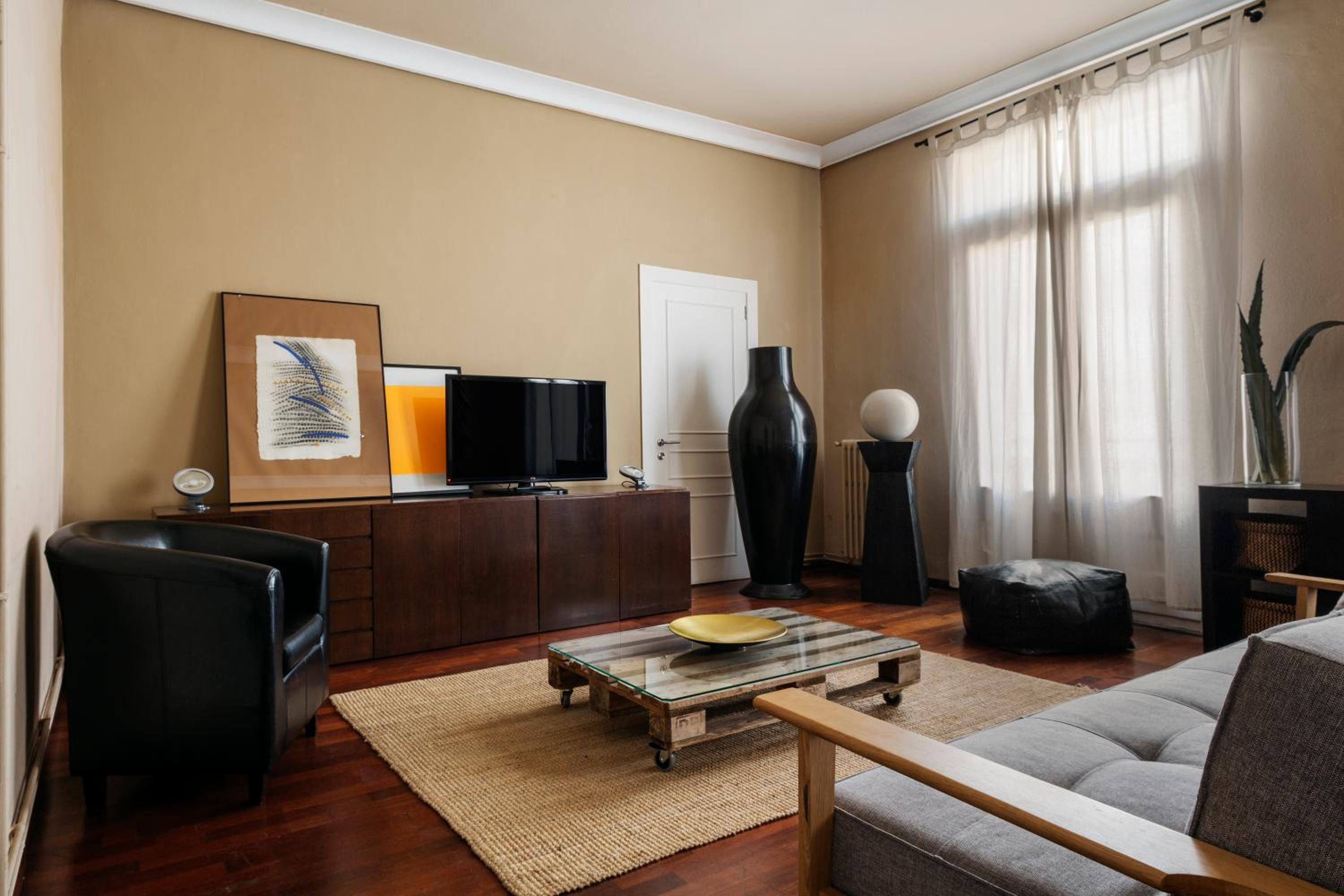 Barcelona Apartment Val