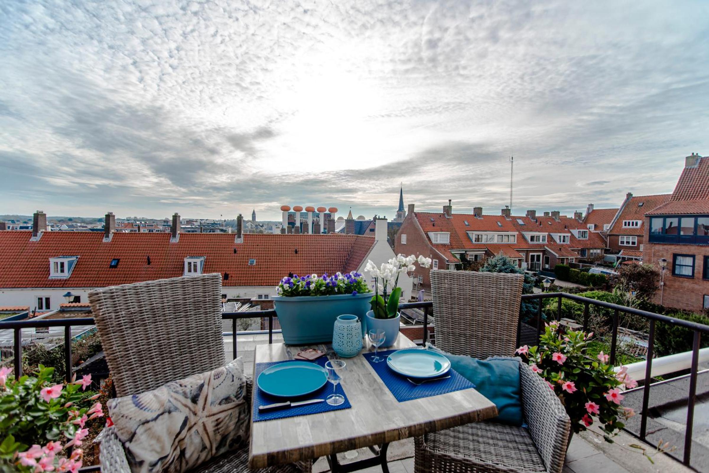 Seawave Apartment view 2