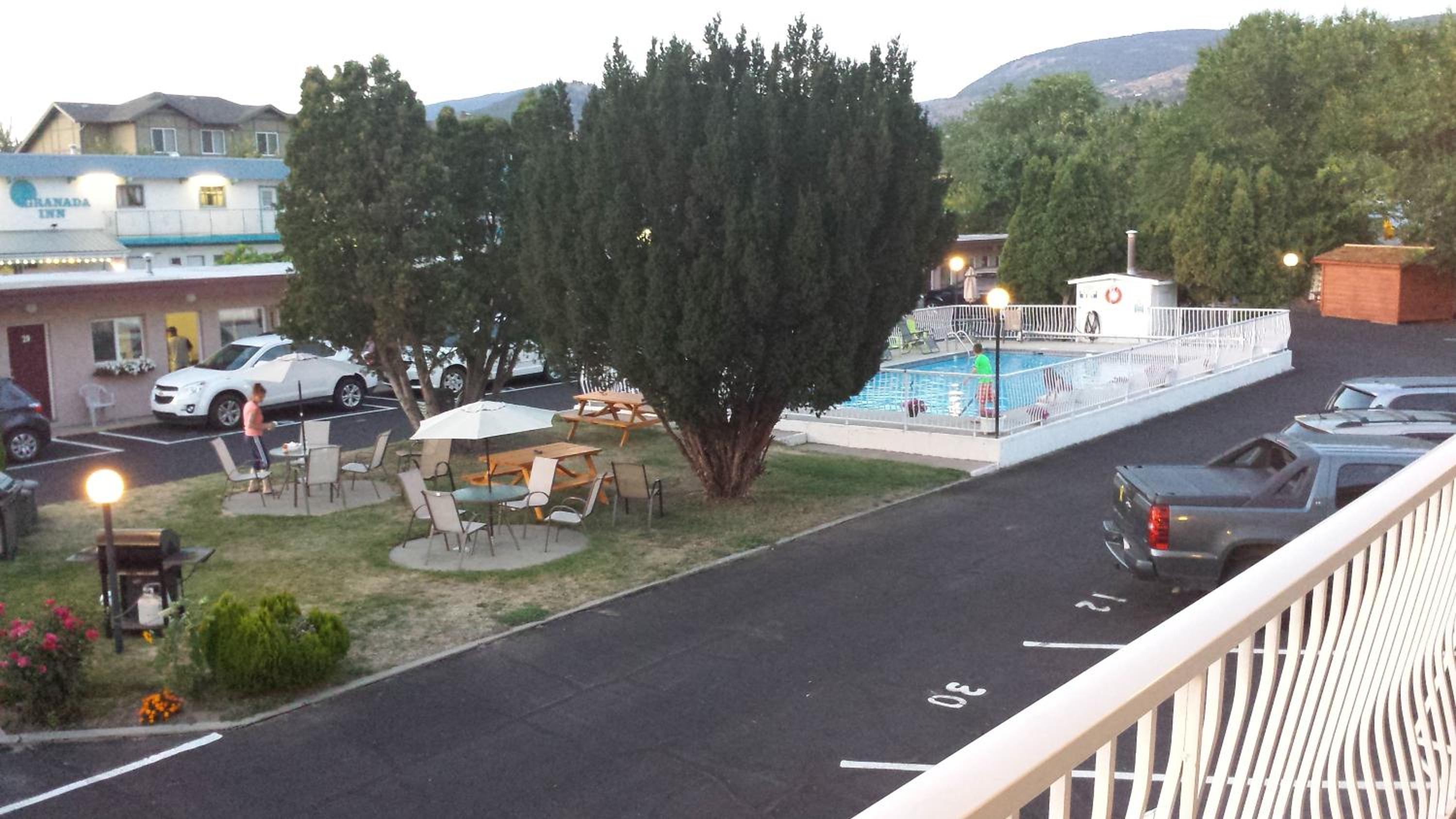 Swiss Sunset Inn