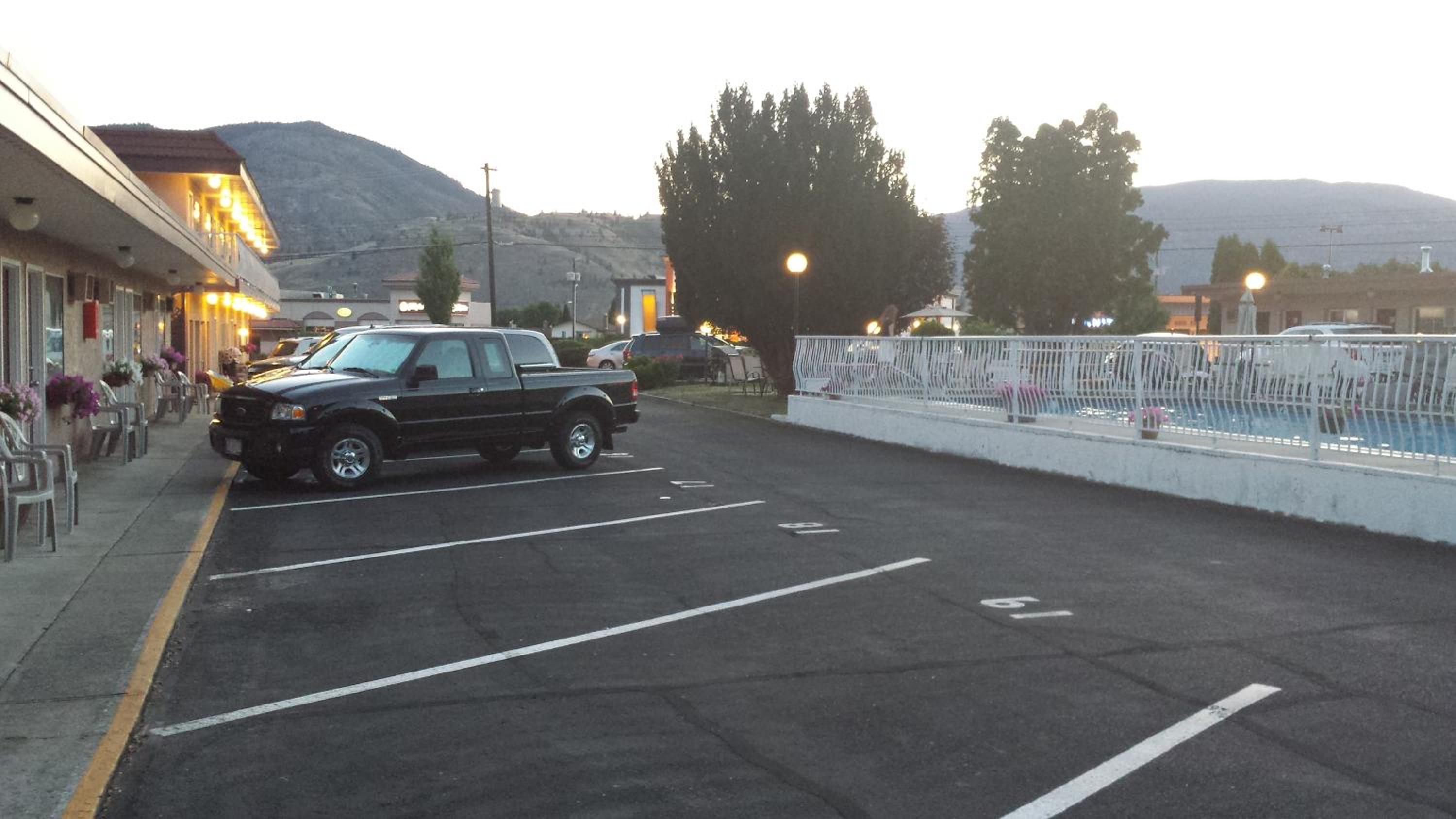 Swiss Sunset Inn
