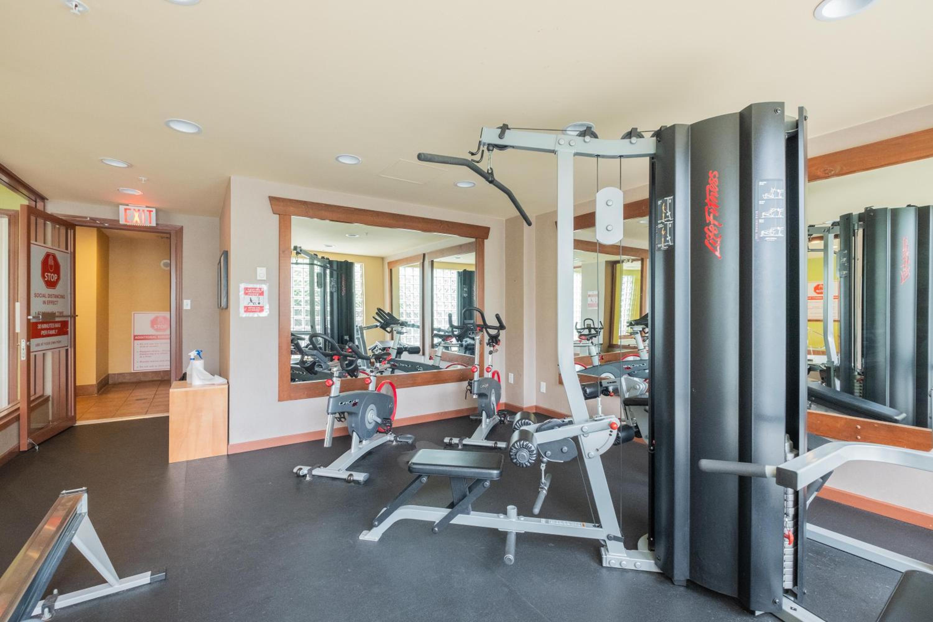Eagle Lodge 225 by Outpost Whistler