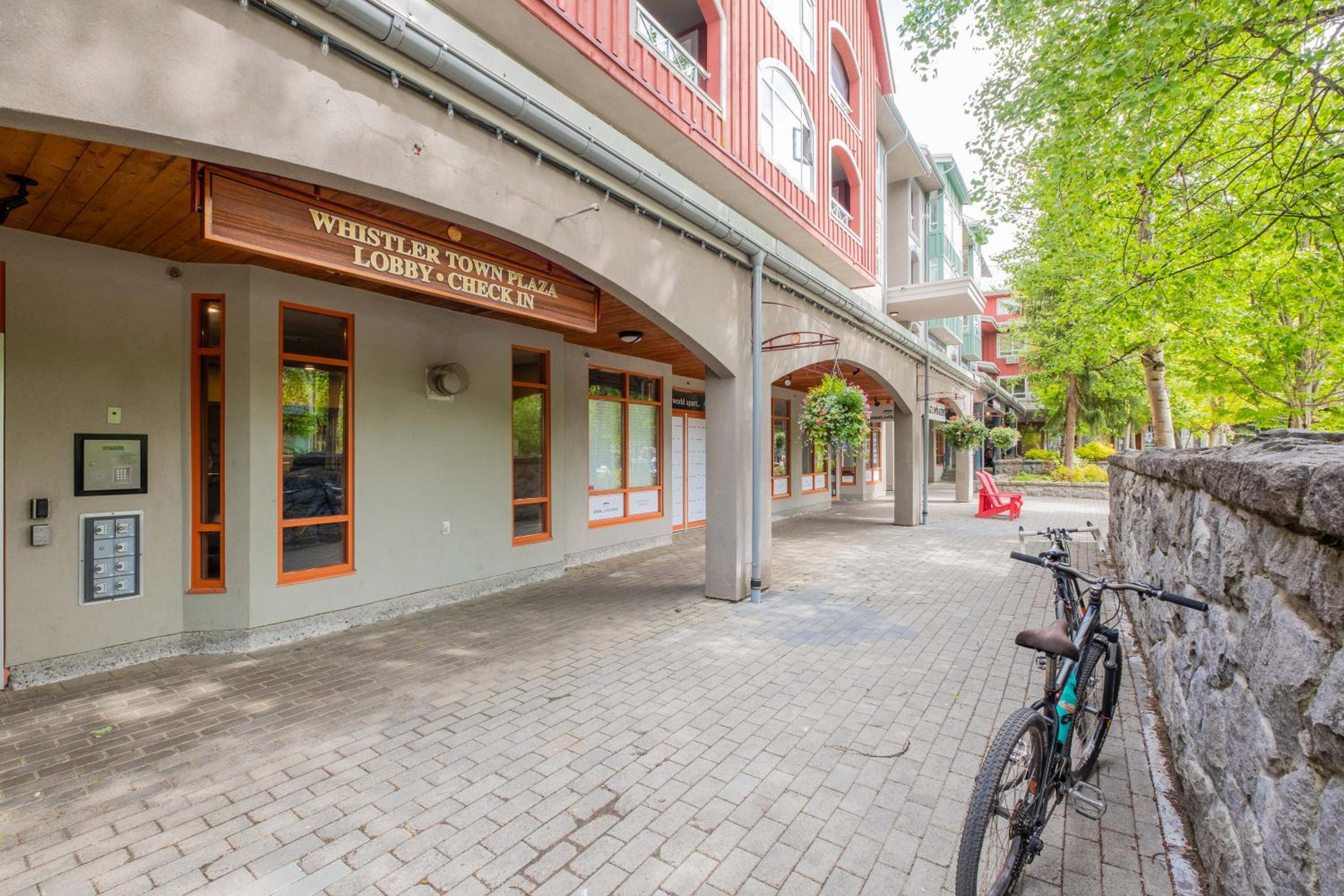 Eagle Lodge 225 by Outpost Whistler