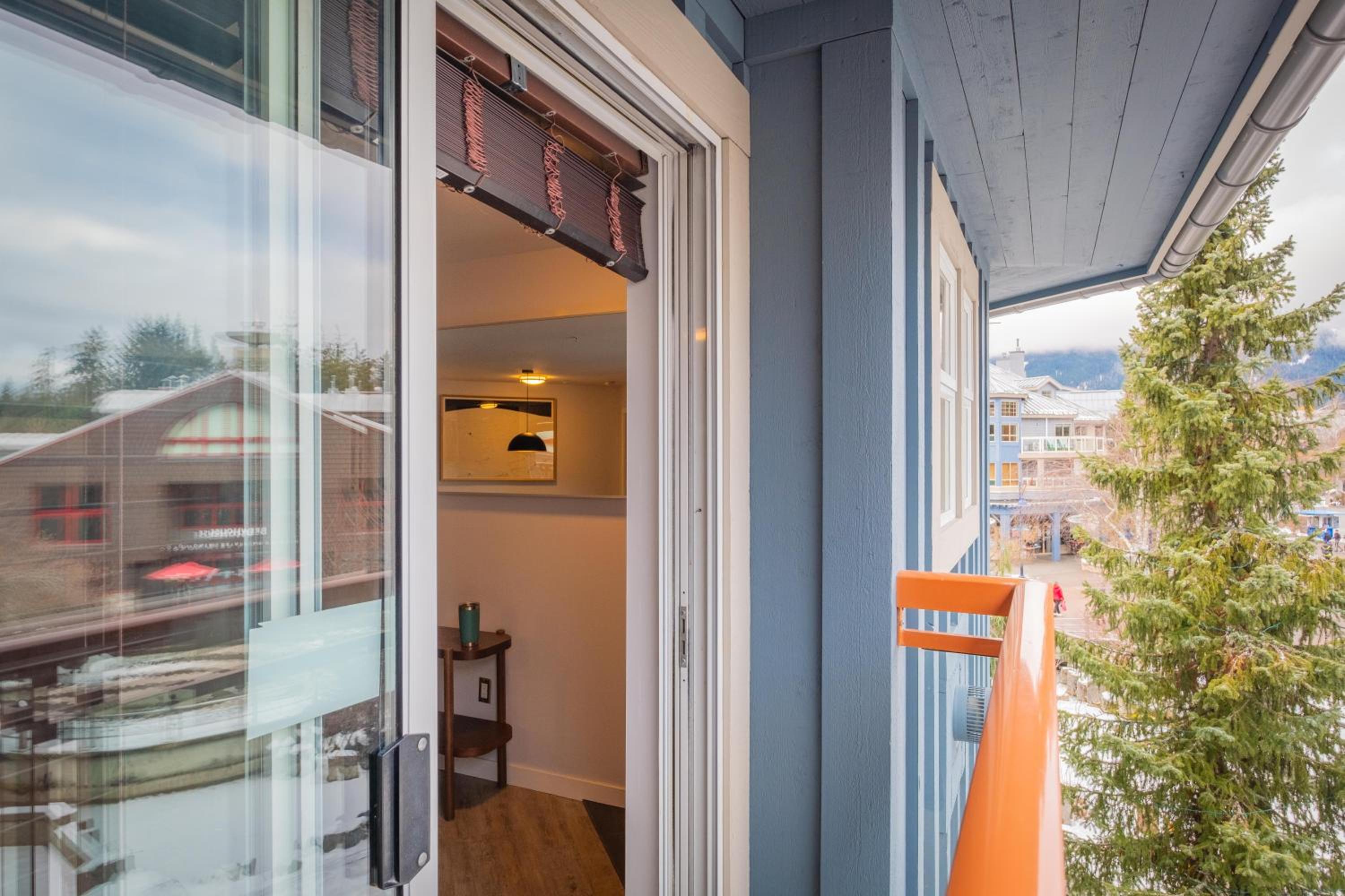 Eagle Lodge 225 by Outpost Whistler