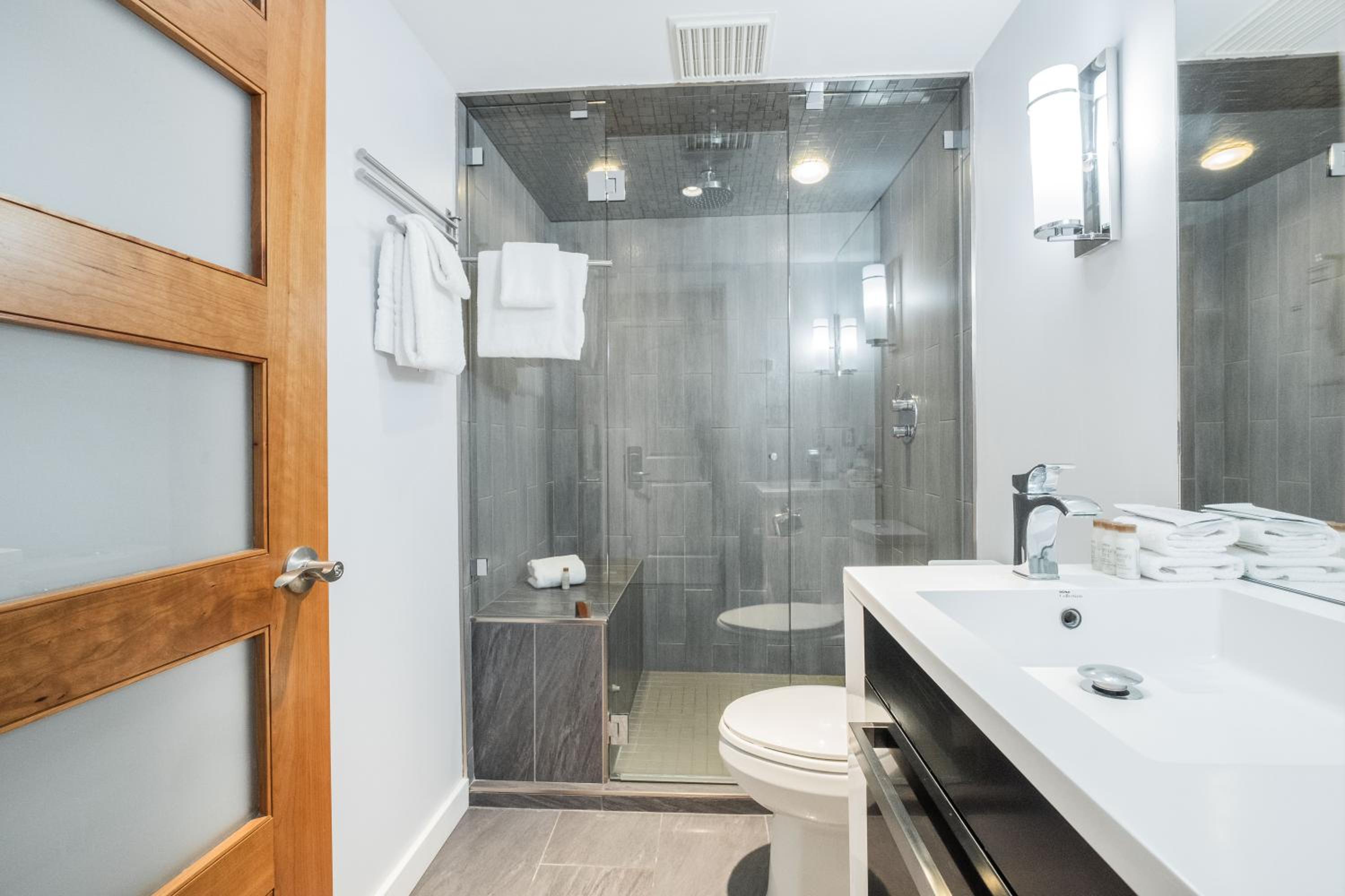 Eagle Lodge 225 by Outpost Whistler