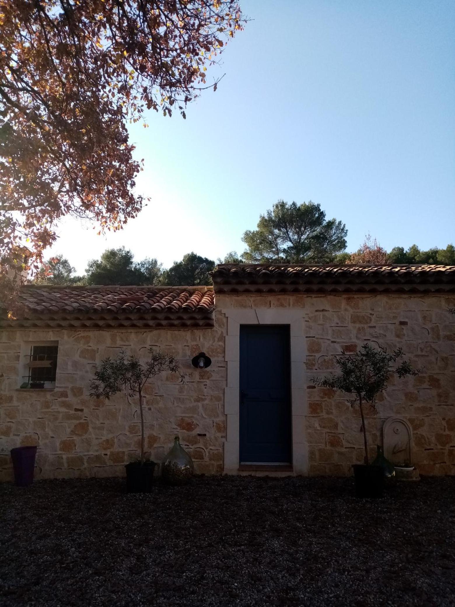 Lou Pitchoun Cabanon view 5