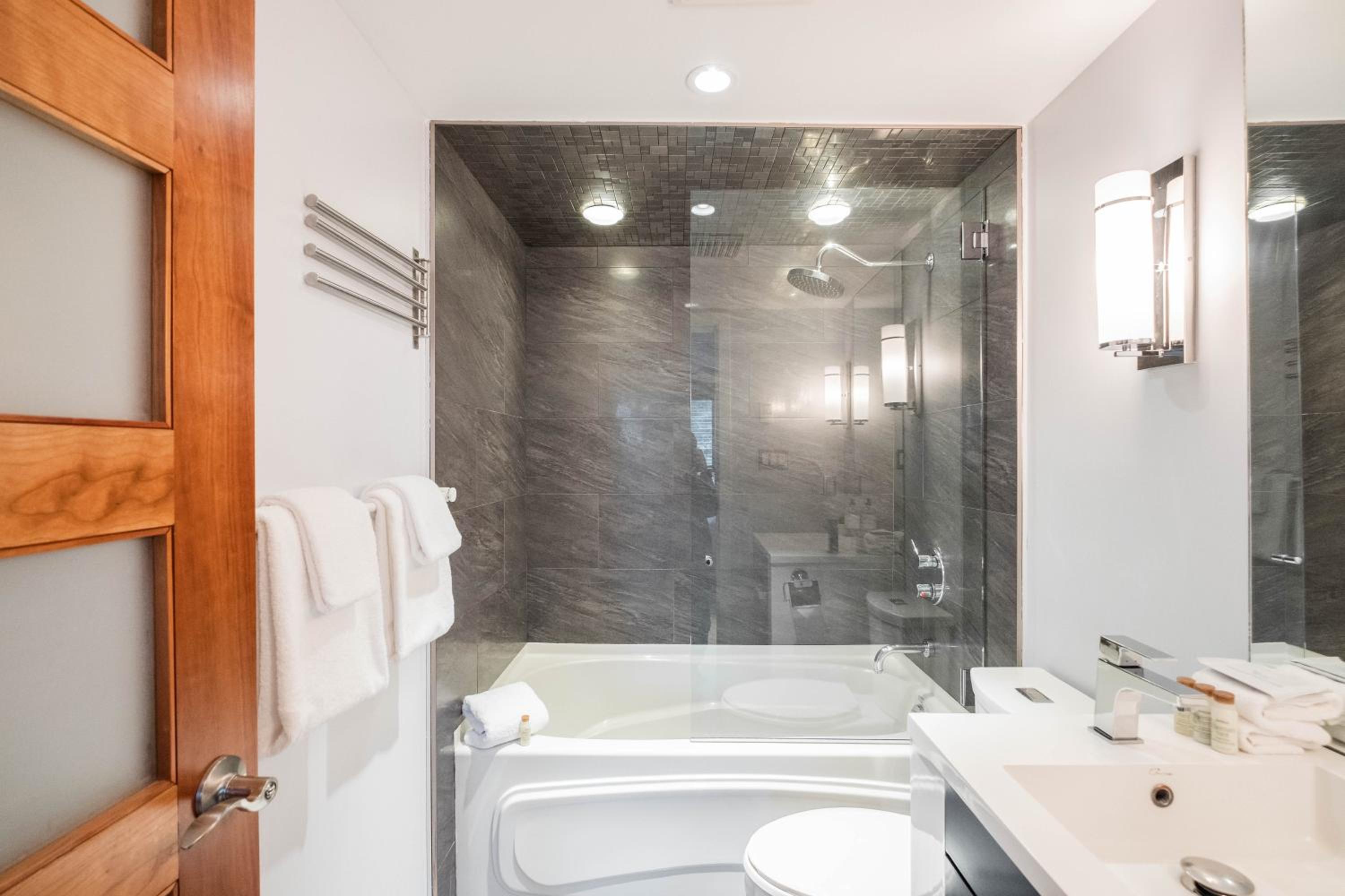 Eagle Lodge 225 by Outpost Whistler