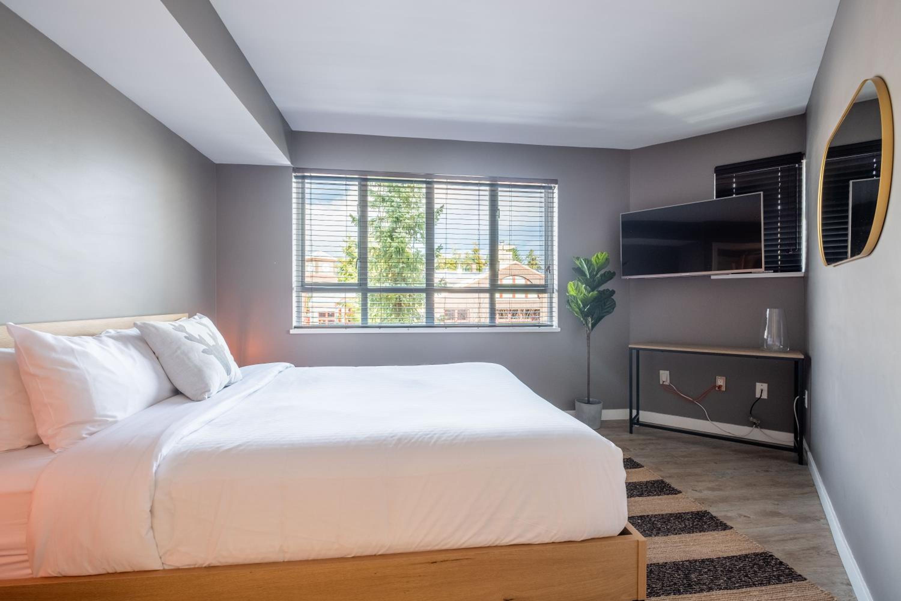 Eagle Lodge 225 by Outpost Whistler