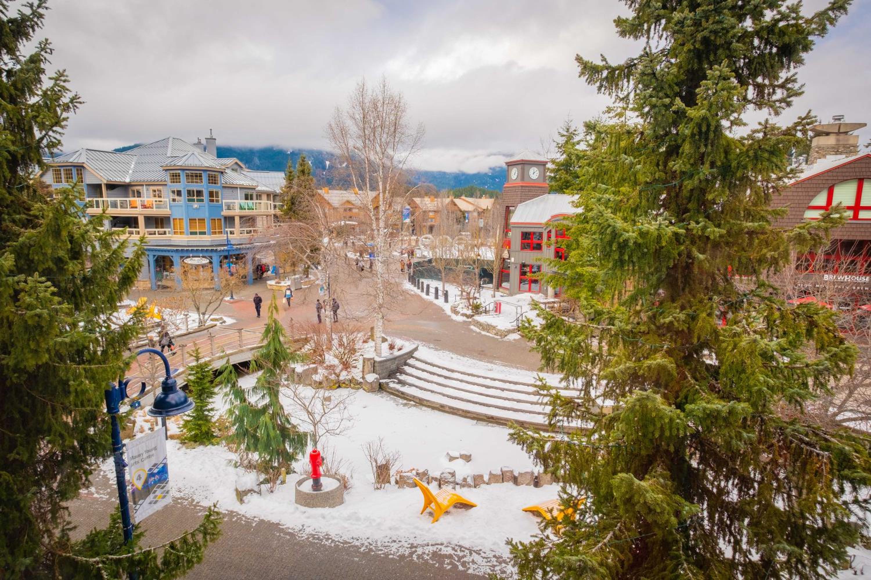 Eagle Lodge 225 by Outpost Whistler