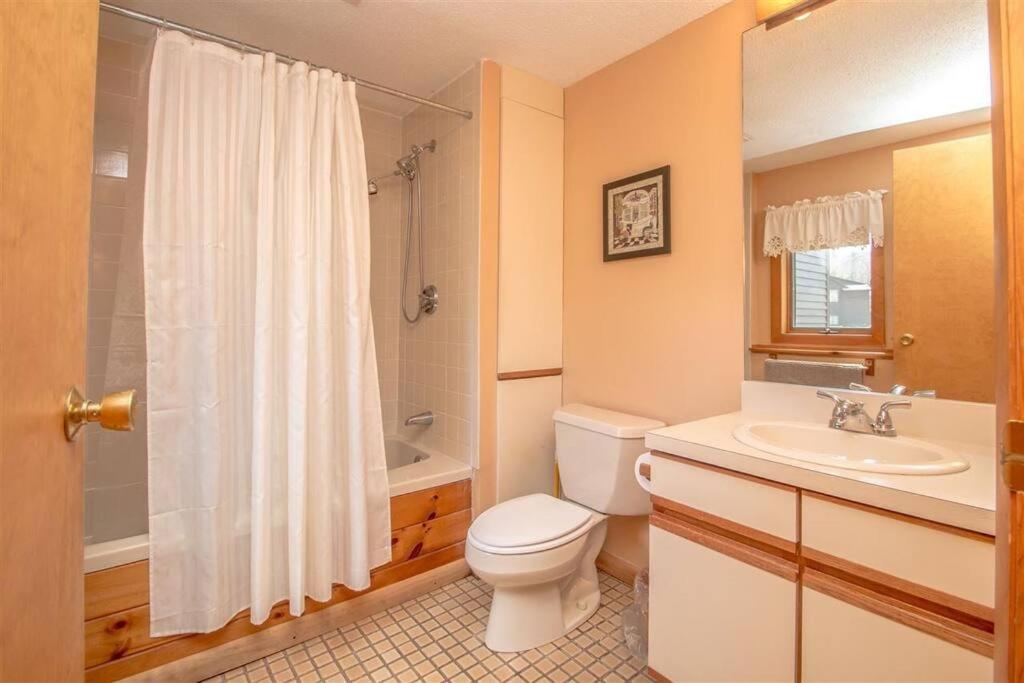 Relaxing Riverside Retreat - StoryLand, Attitash, North Conway view 5