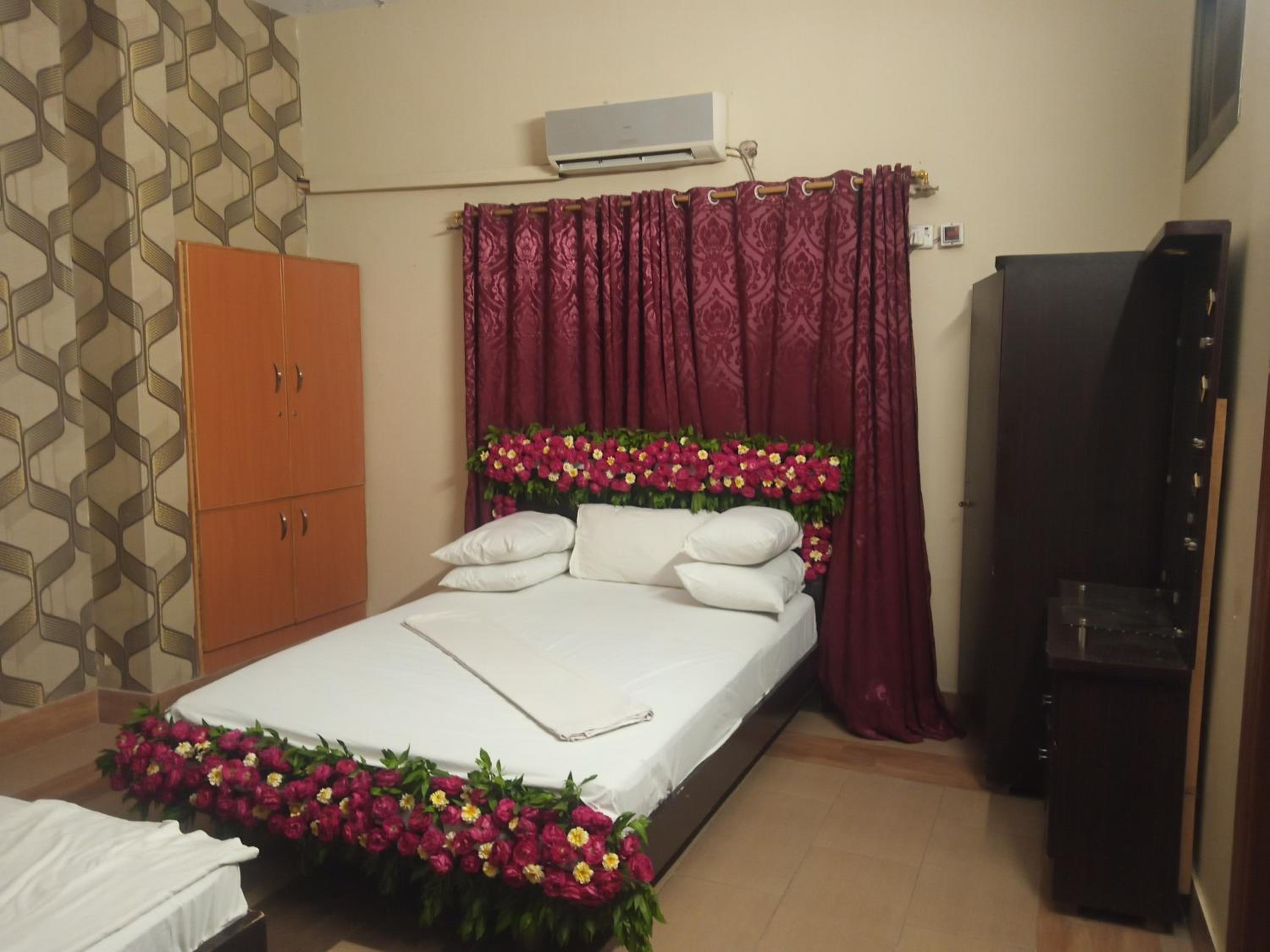 hotel room