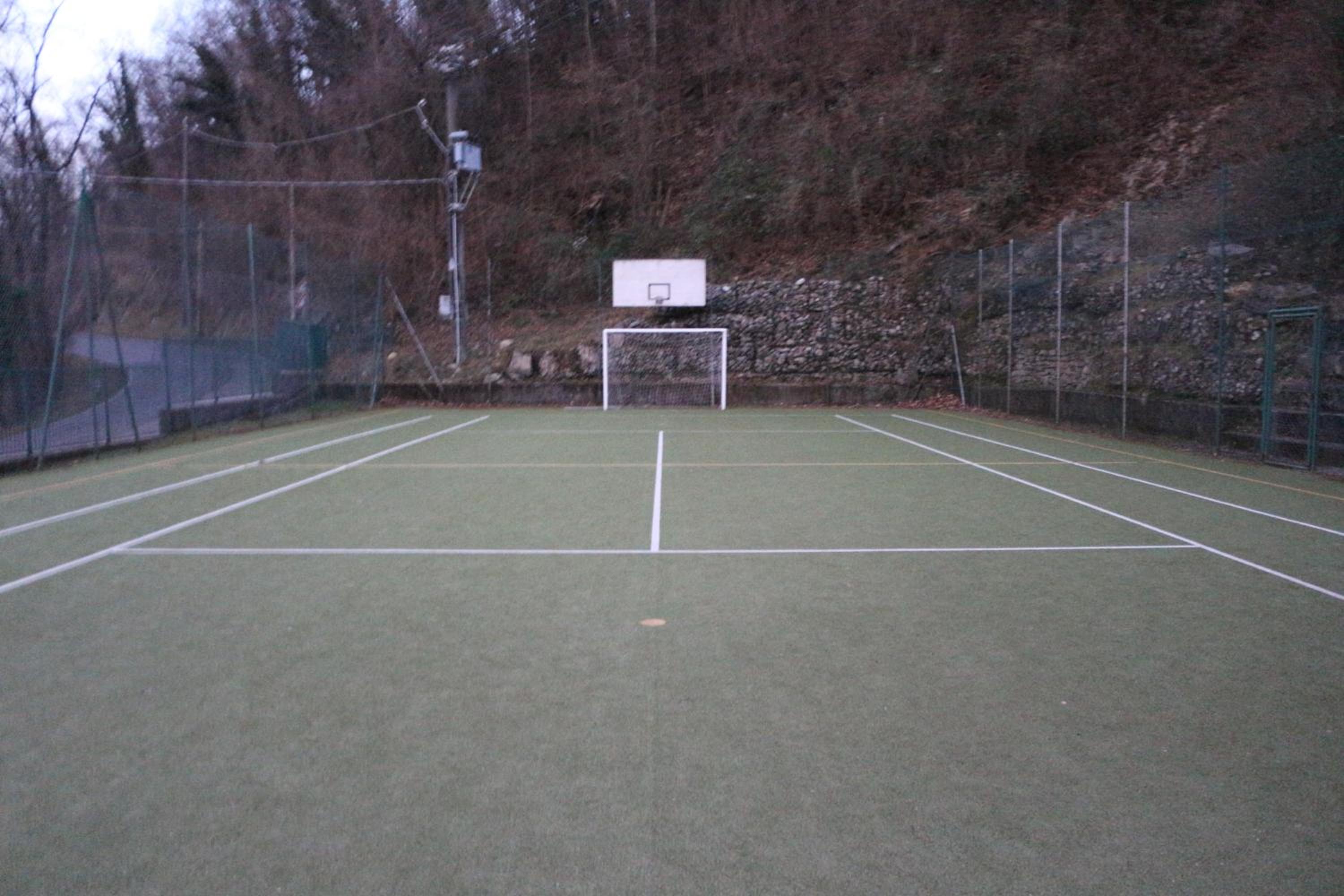 Photo 11