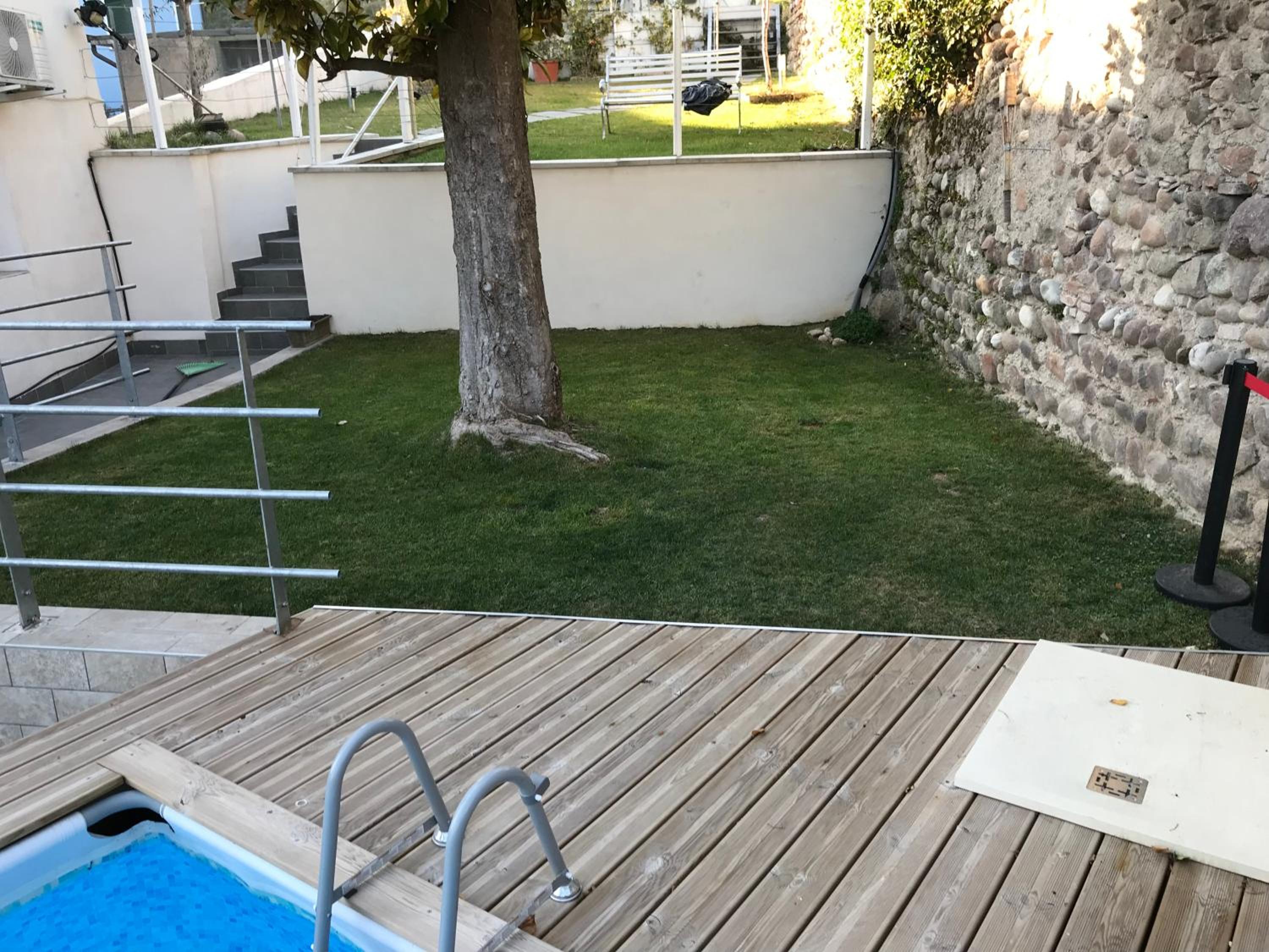 Casale Luel view 2