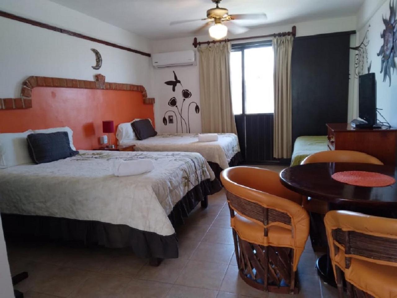Suites Fenicia