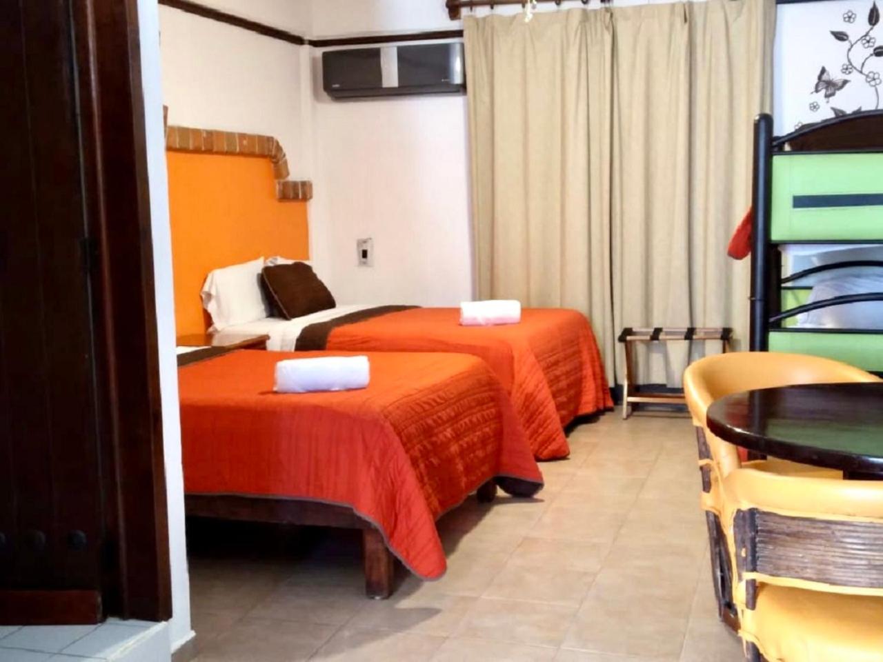 Suites Fenicia