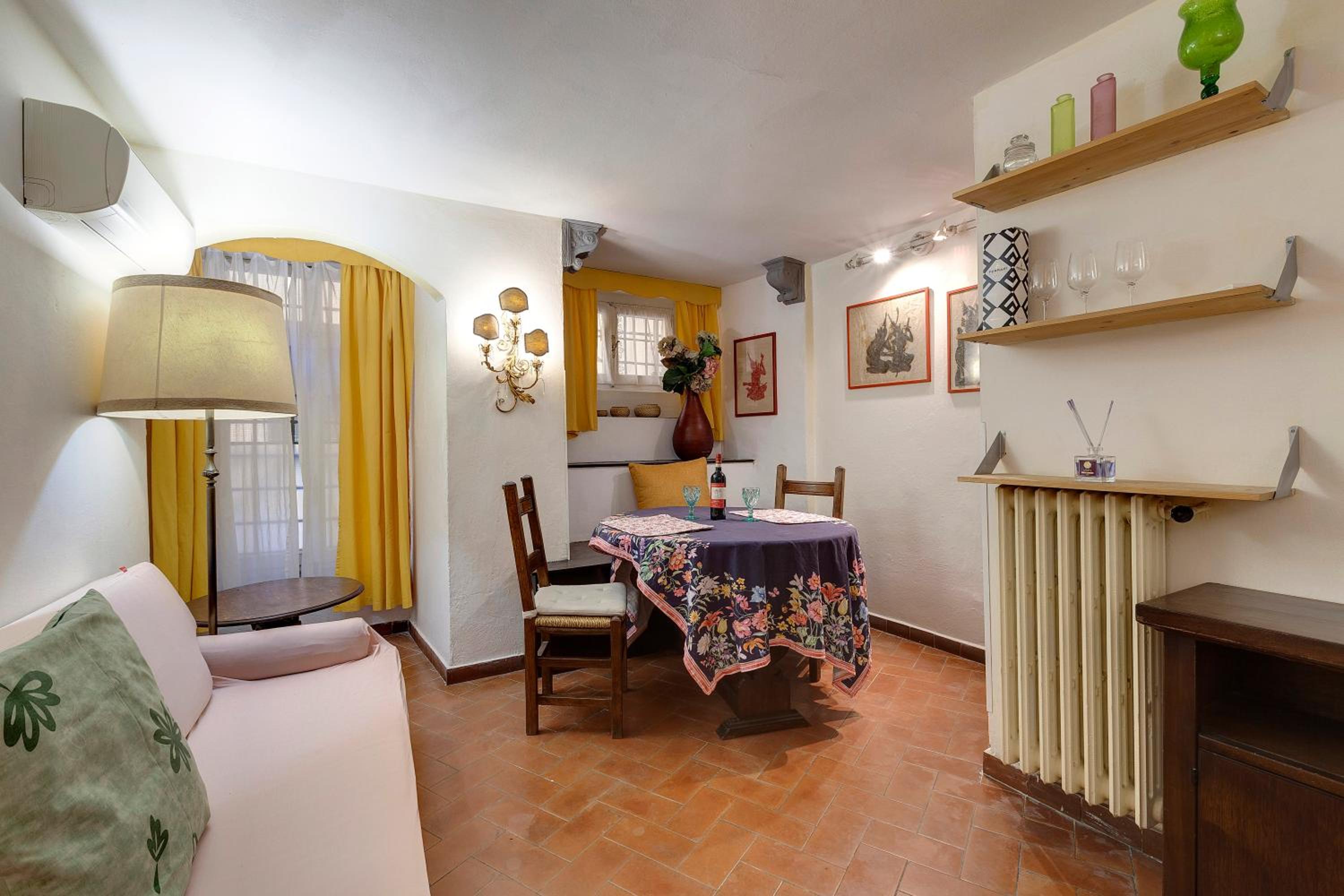 Florentine style apartment