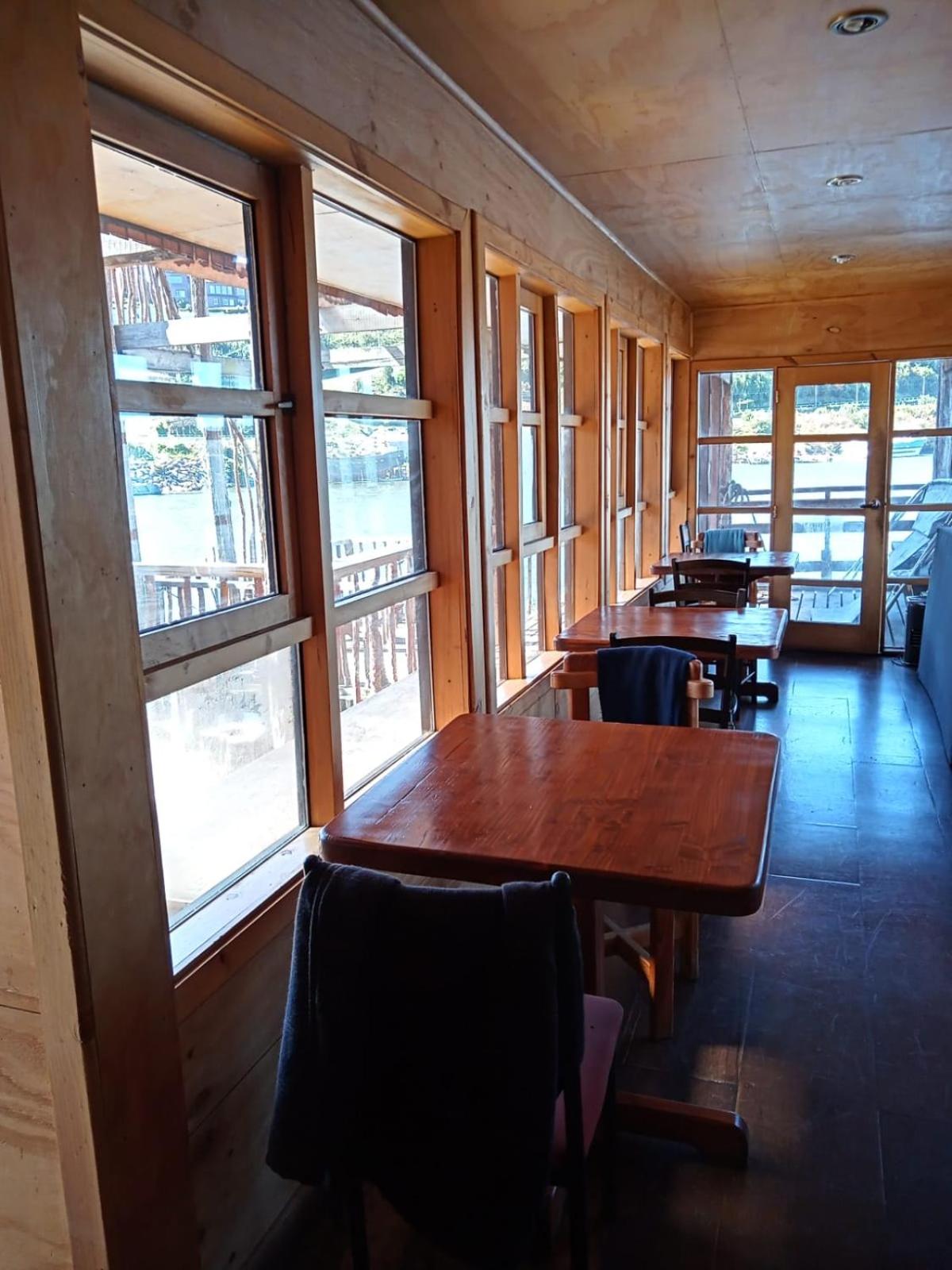 Hostal Palafito Waiwen