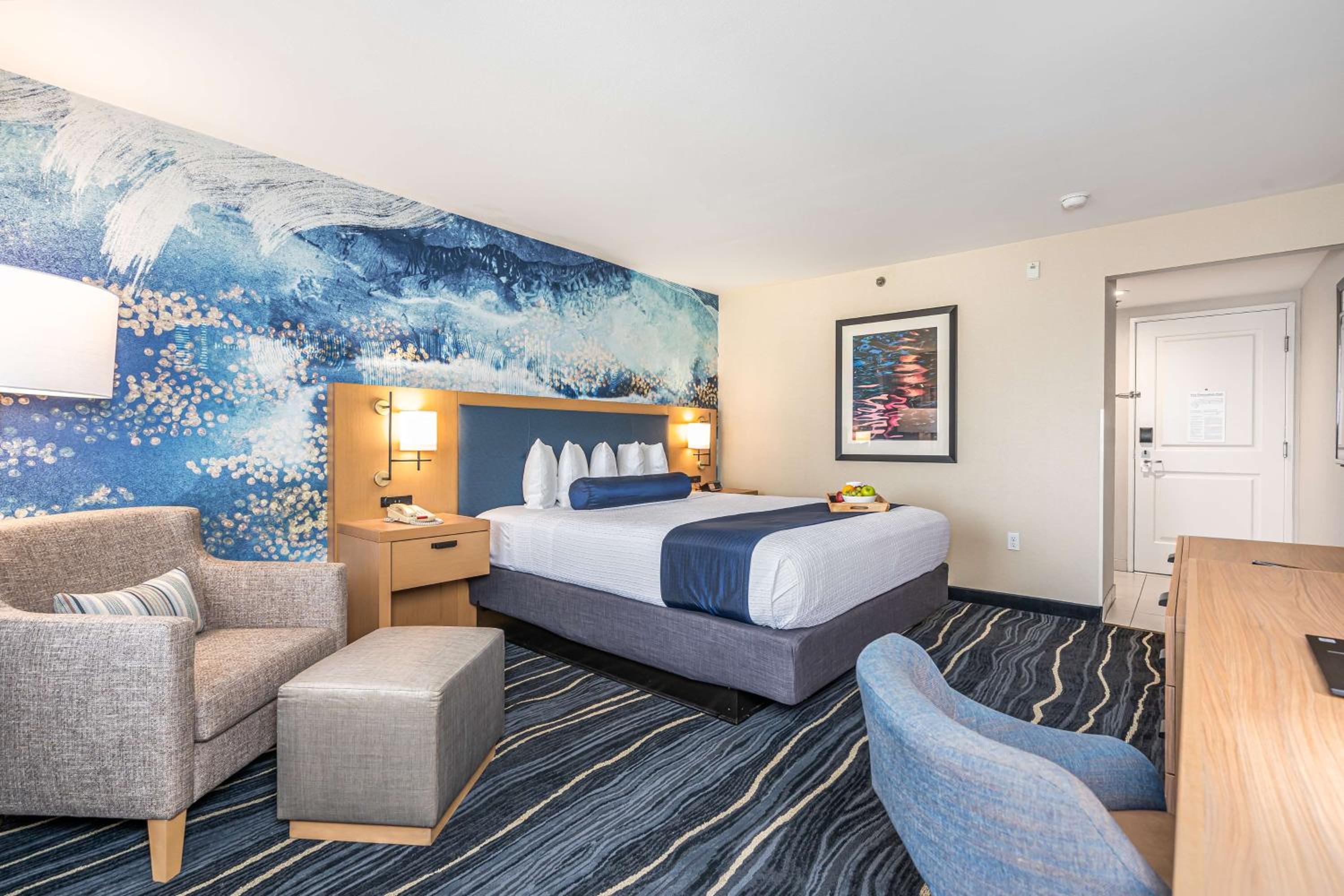 Best Western Plus Marina Gateway Hotel - Property Image 36