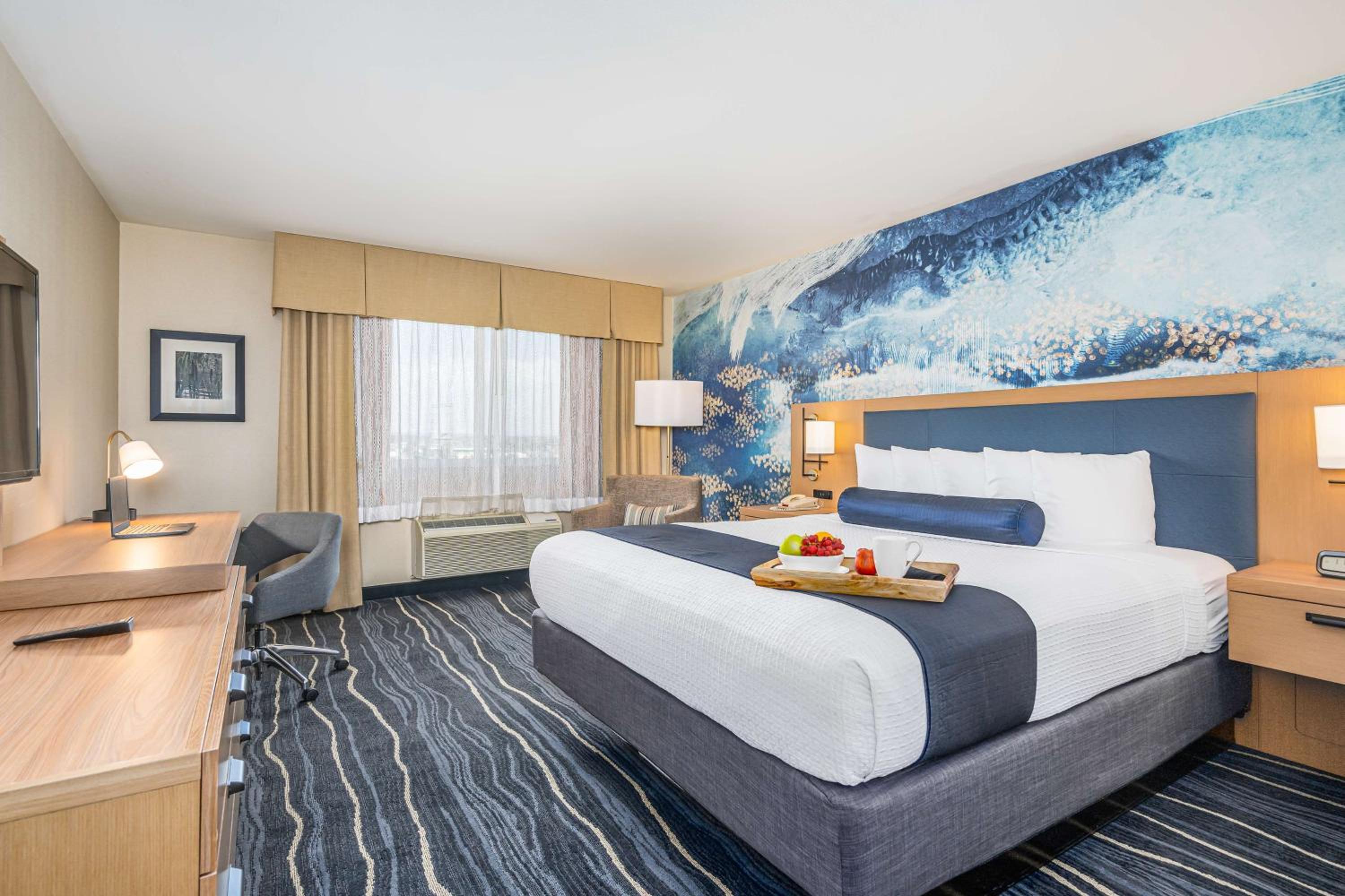 Best Western Plus Marina Gateway Hotel - Property Image 37