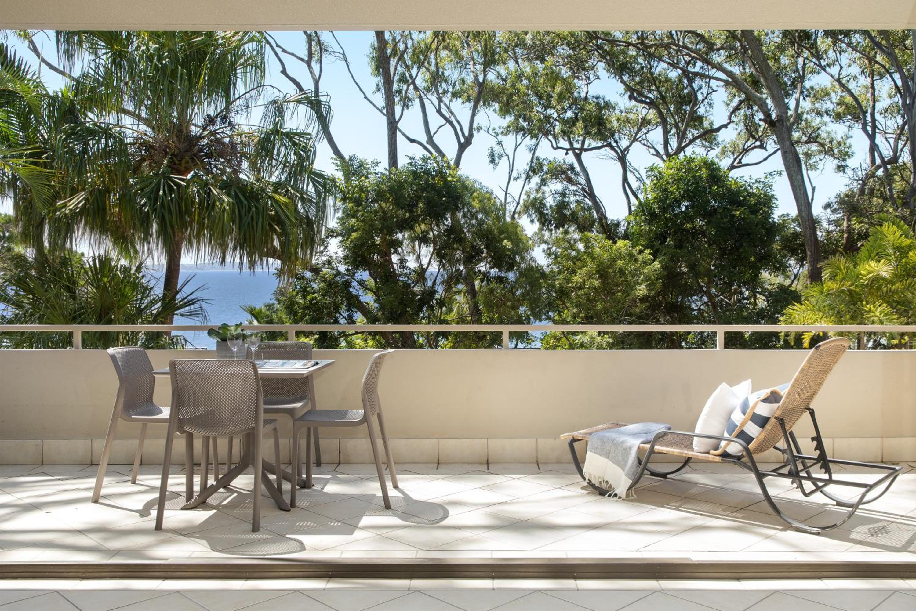 Cove Point 1, Artful Coastal Escape Revamped