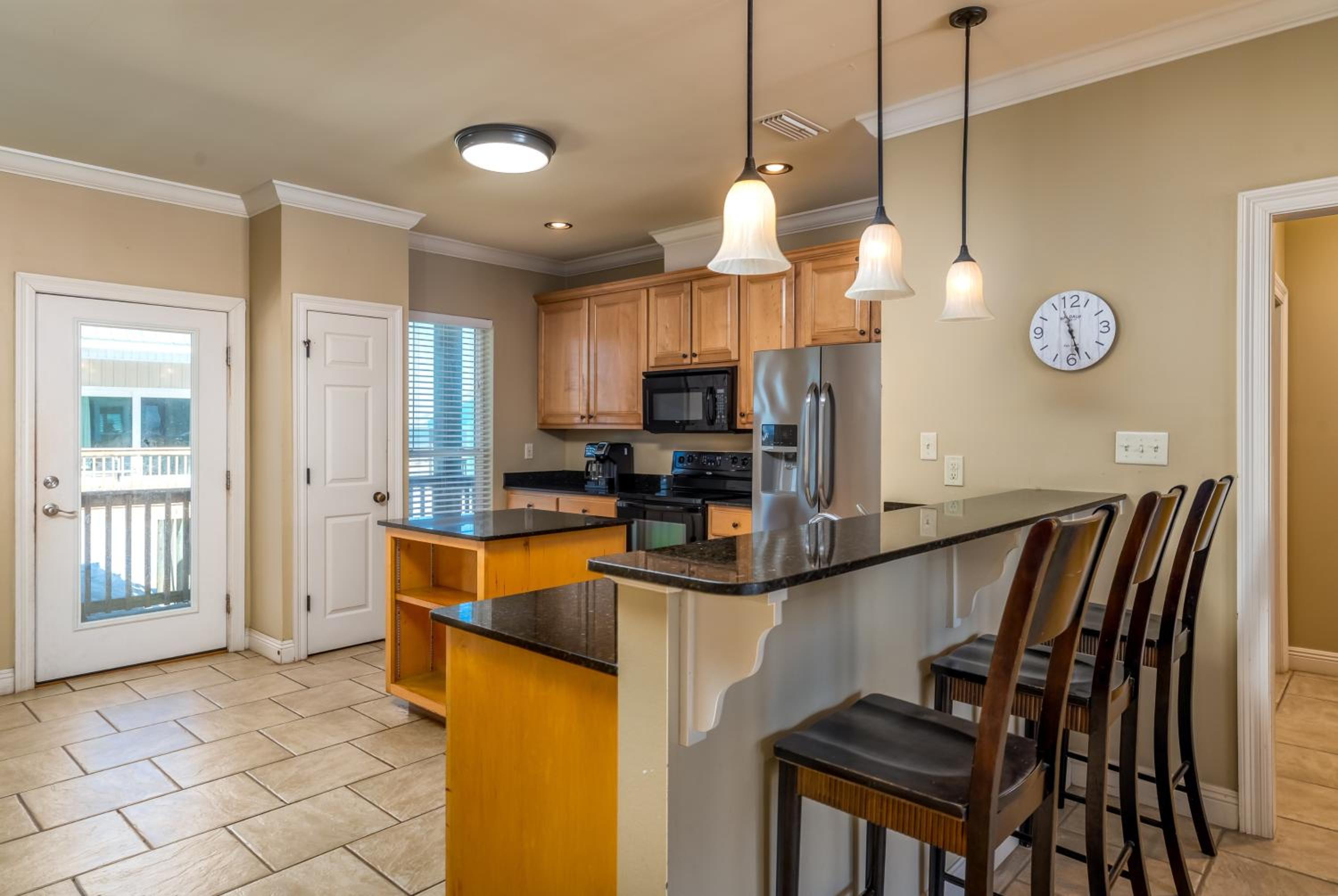 KeyWester - BEACHFRONT! Pet Friendly! Sit on the back deck and listen to the waves crash, home