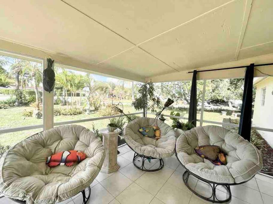 lounge