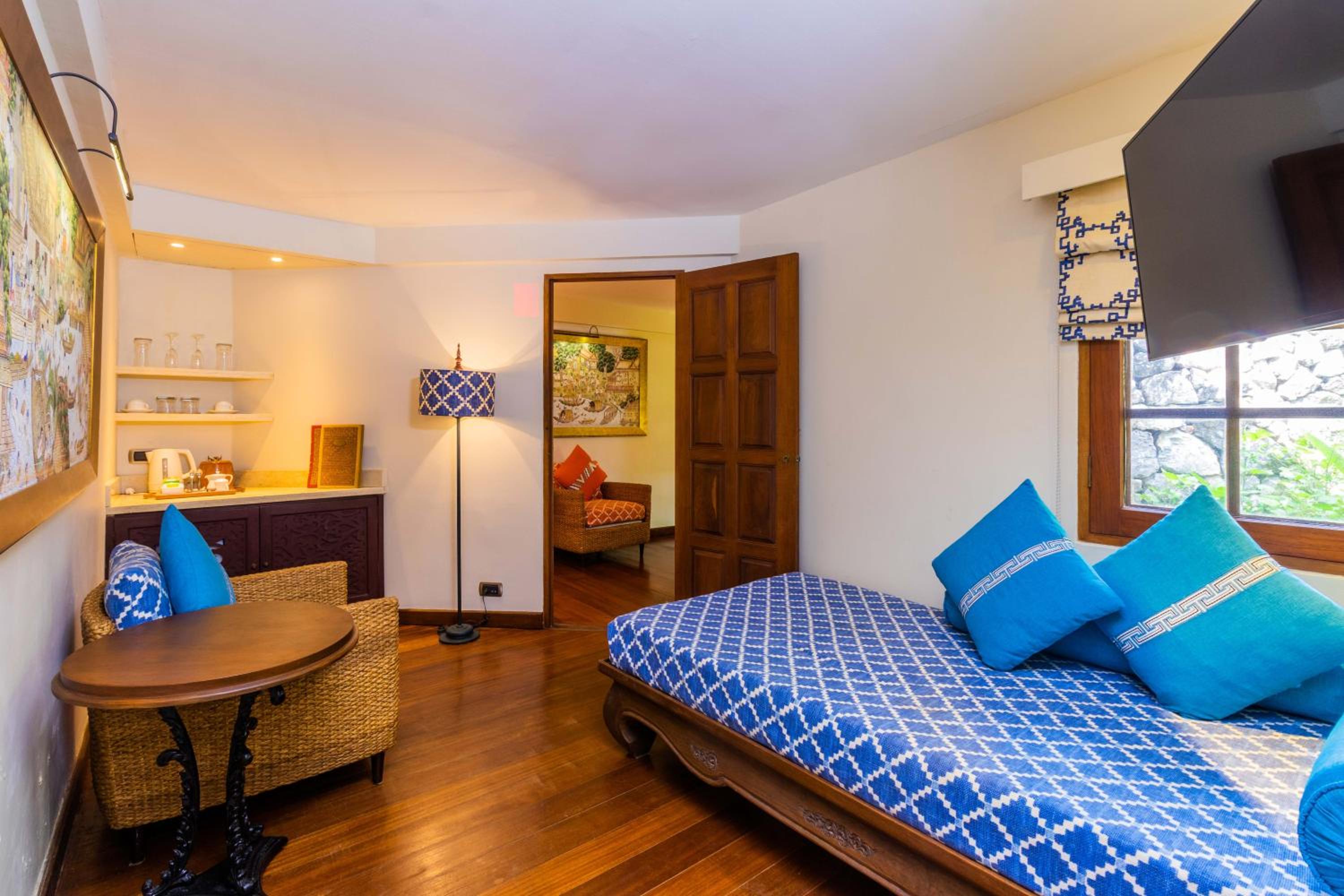 Anavana Beach Resort