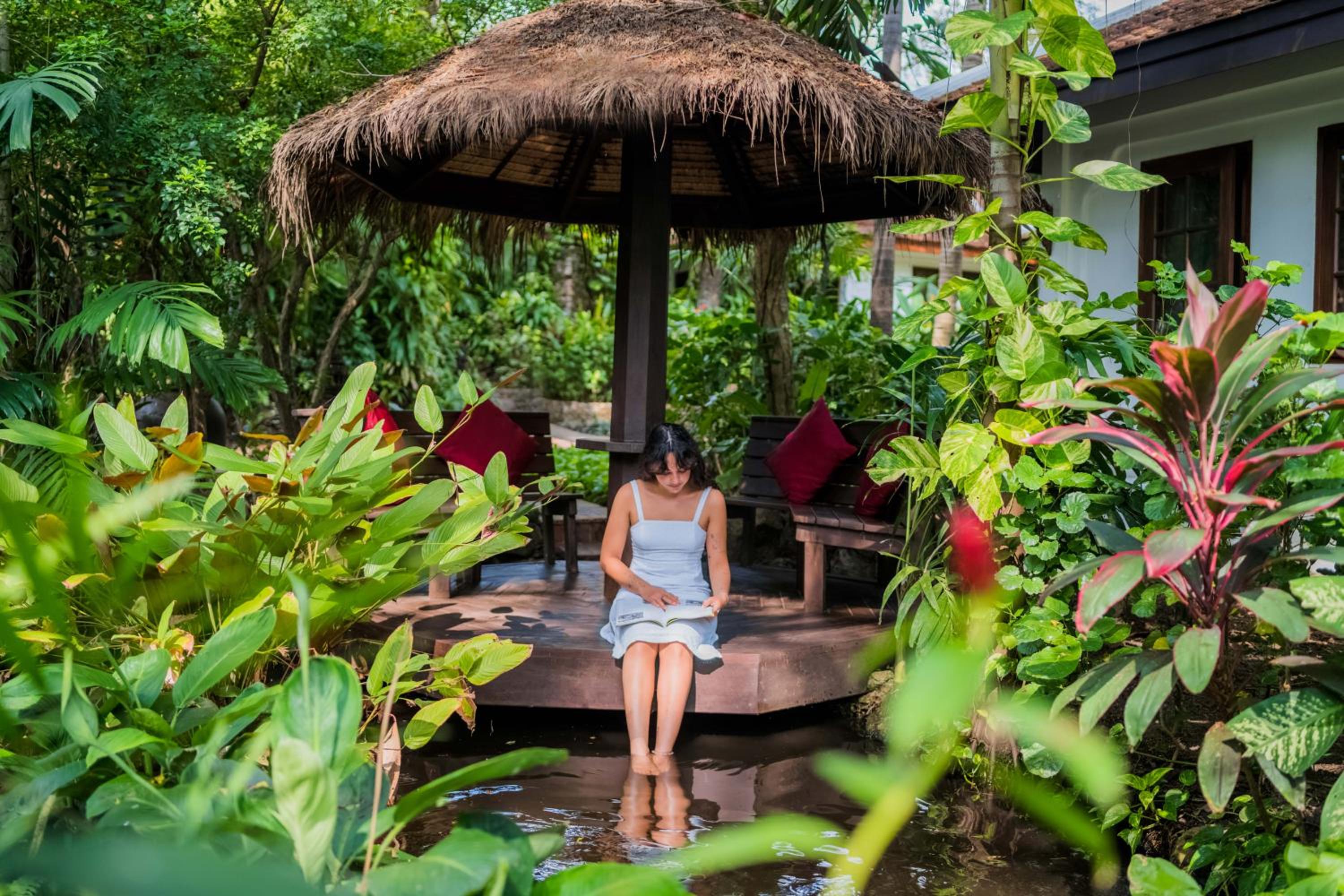 Anavana Beach Resort