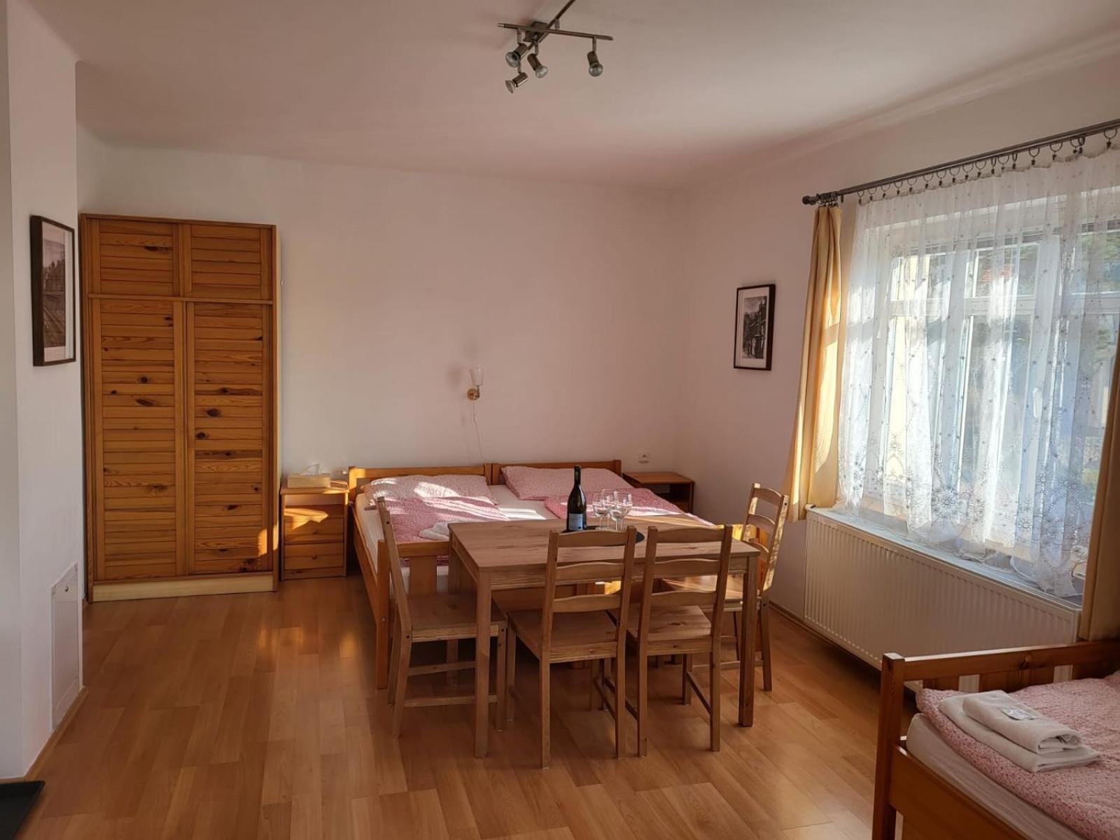 Pension Family
