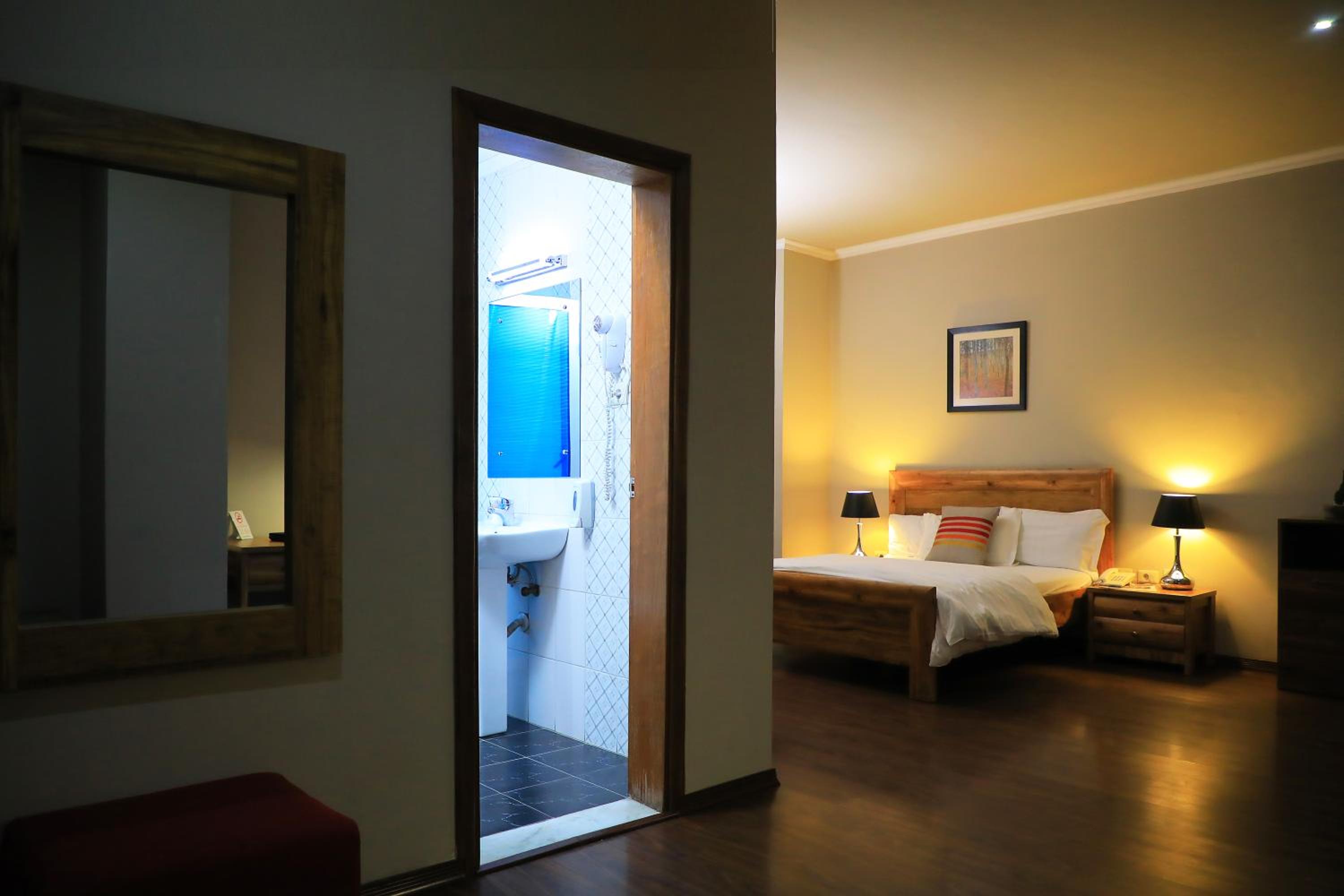Victoria Hotel Apartment