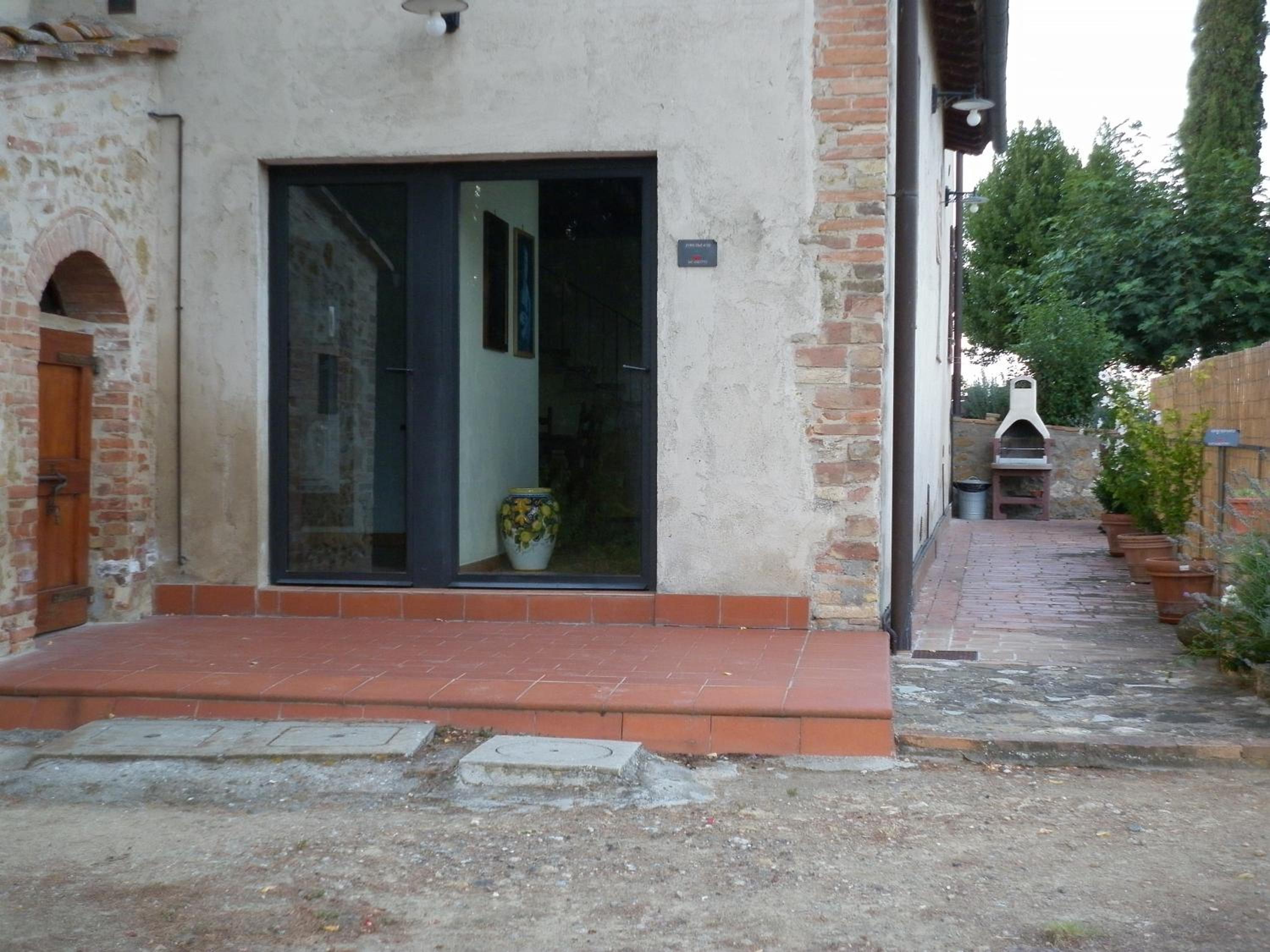 Photo 49