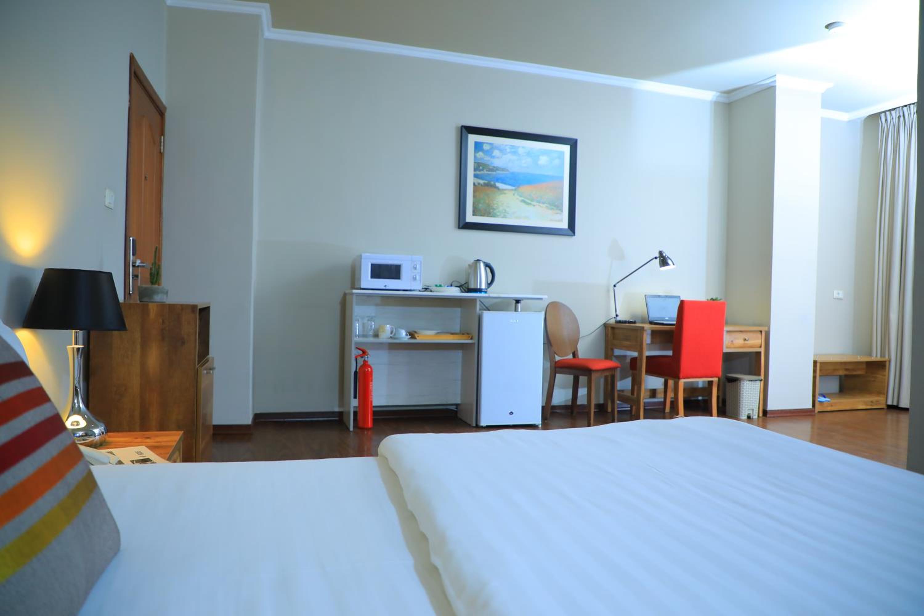 Victoria Hotel Apartment